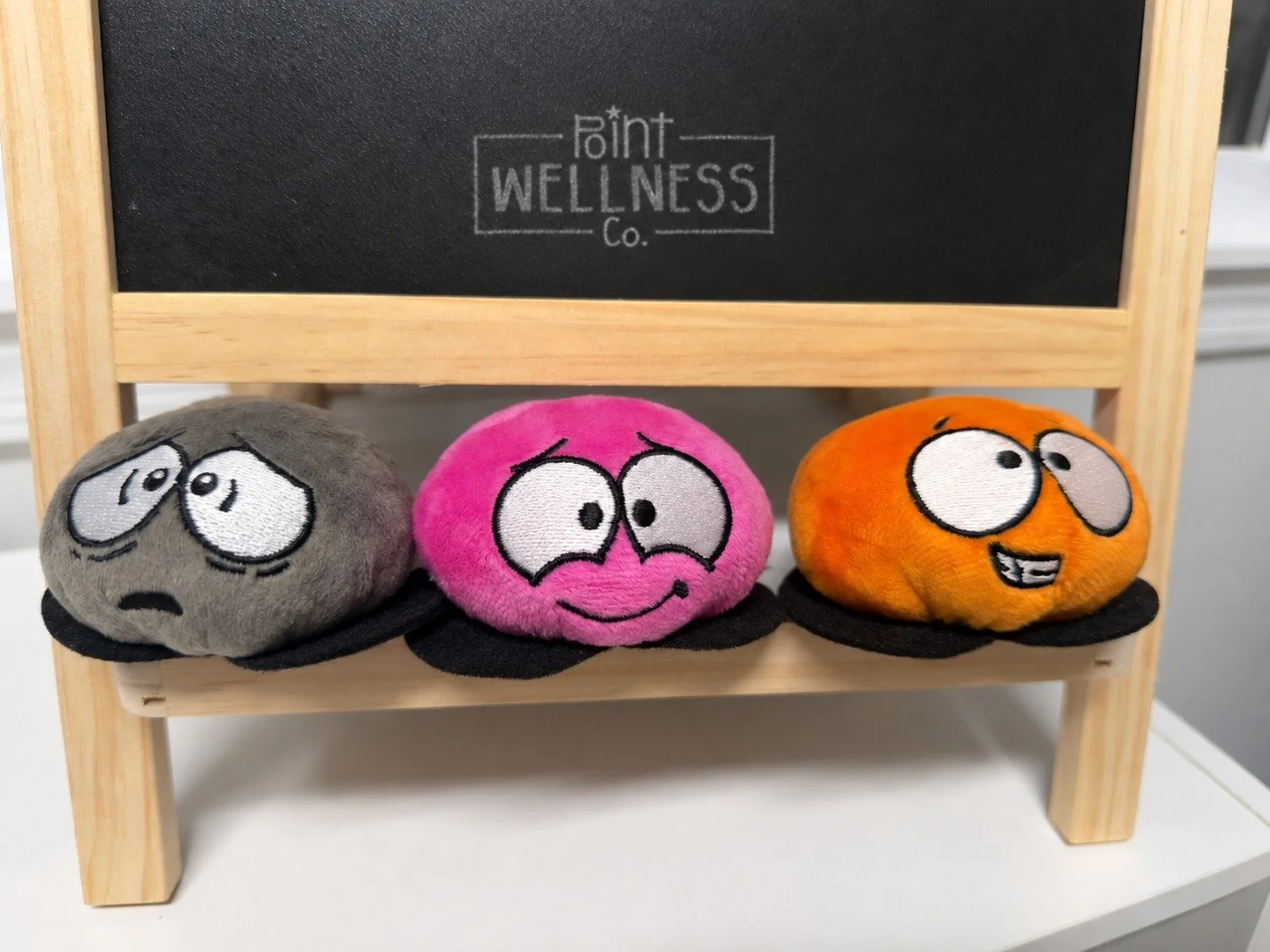 Back to school brings all the feelings. 💛
Which one are you today &mdash; gray, pink, or orange? 👇
Big feelings are always welcome at Point Wellness Co.
#BackToSchool #BigFeelings #KidsMentalHealth #ParentSupport #ChildTherapy #PointWellnessCo #Poi