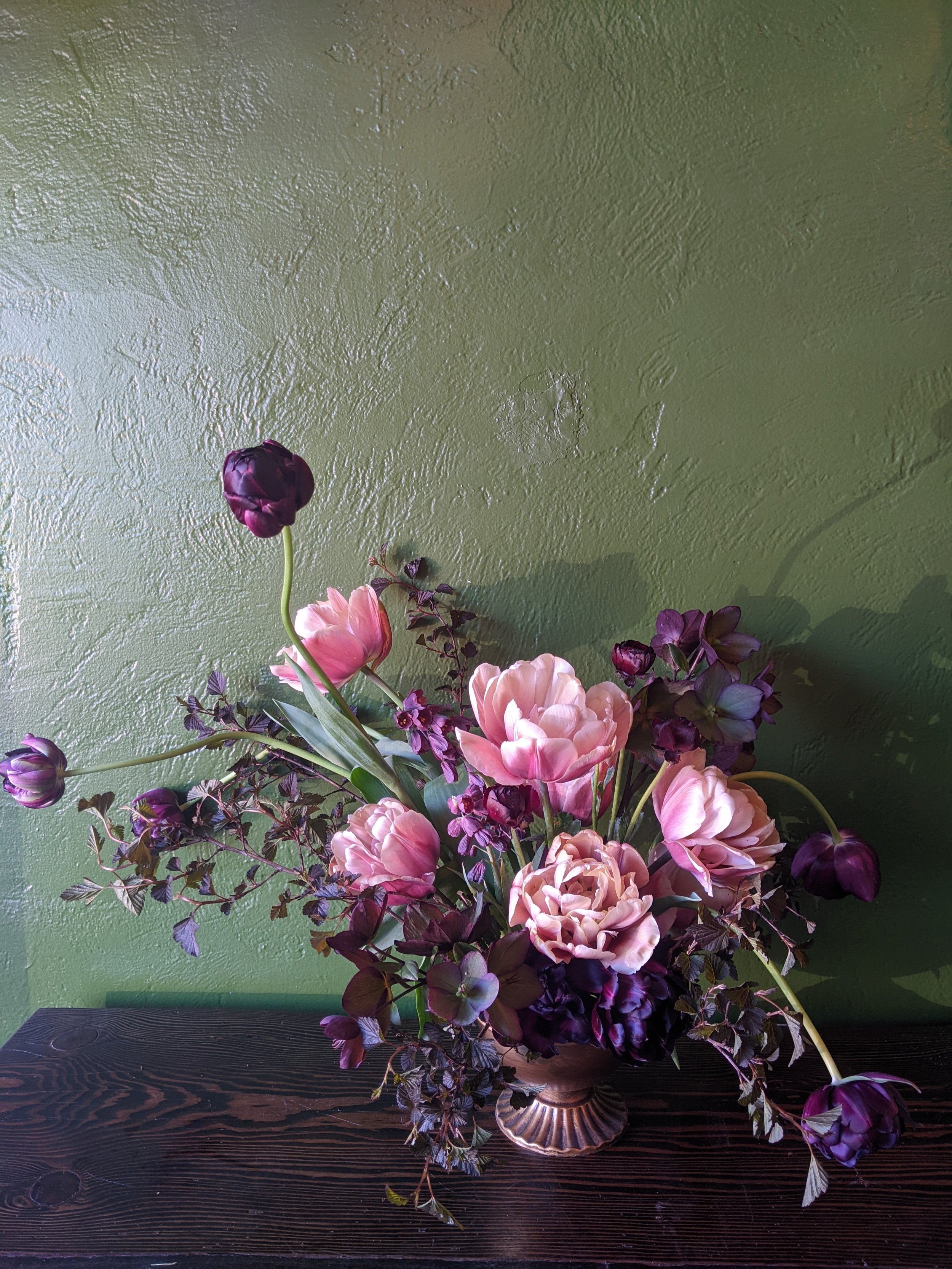 belle Epoch and black tulip centerpiece full.jpg