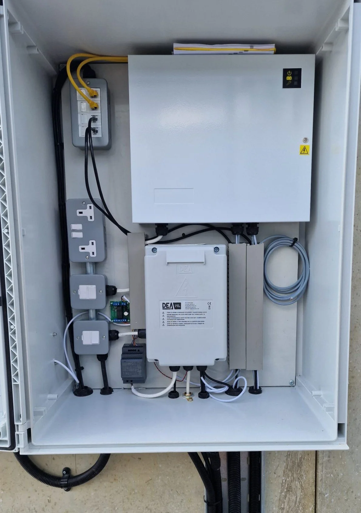 Gate Control box.jpg