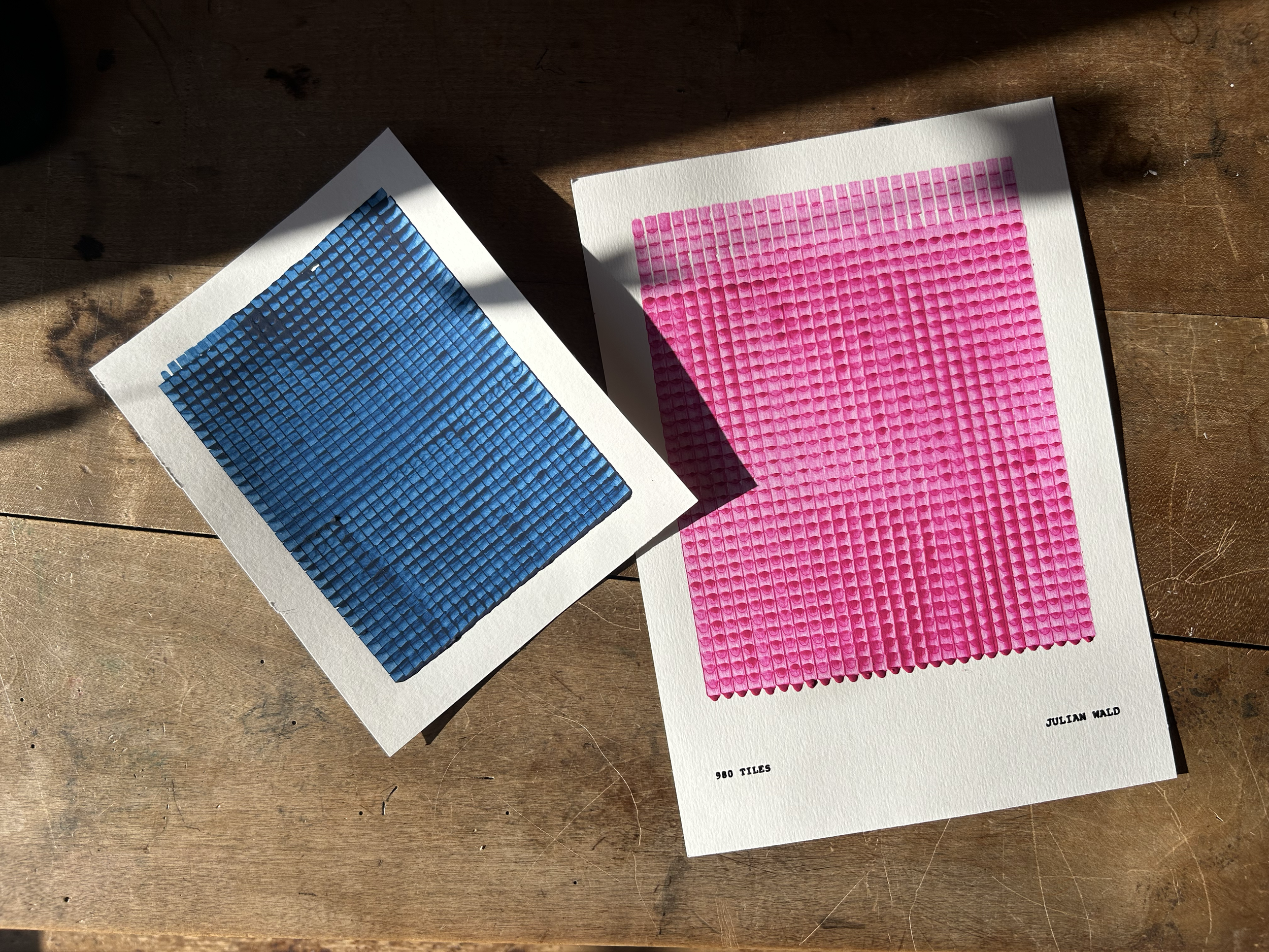 The first tests with continuous paint supply revealed its potential to create far more harmonious compositions than placing paint directly on the canvas/paper
