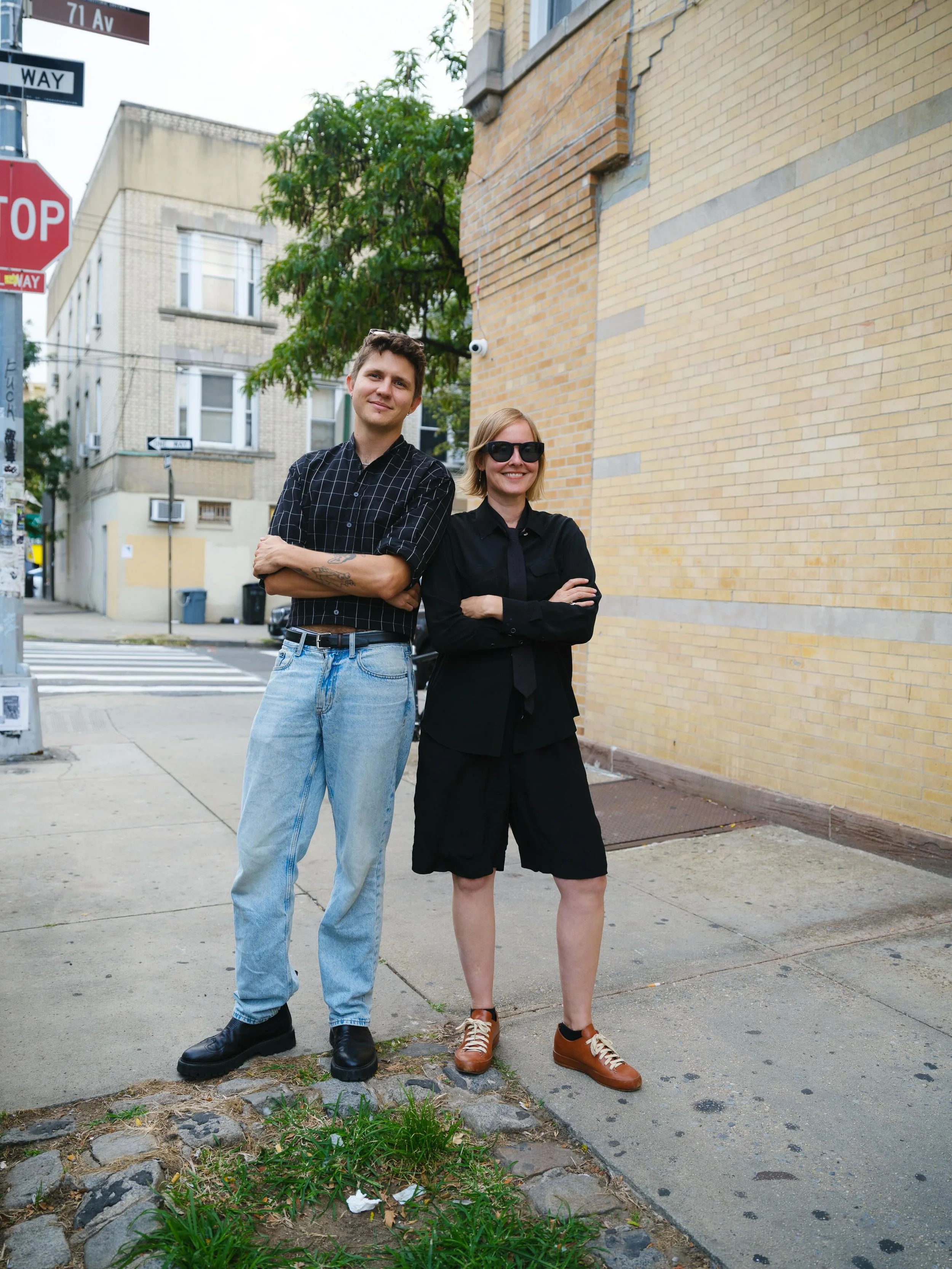 Belated thanks to our fantastic weekend team for keeping Fallow Frames running smoothly! 

1 Fallow Frames curators Zev + Alexa (thank you, @hannahturnerharts for the photo!)
2 Fallow Frames team (@zobigtoe missed the photo op!)
3 Huge thanks to @evi