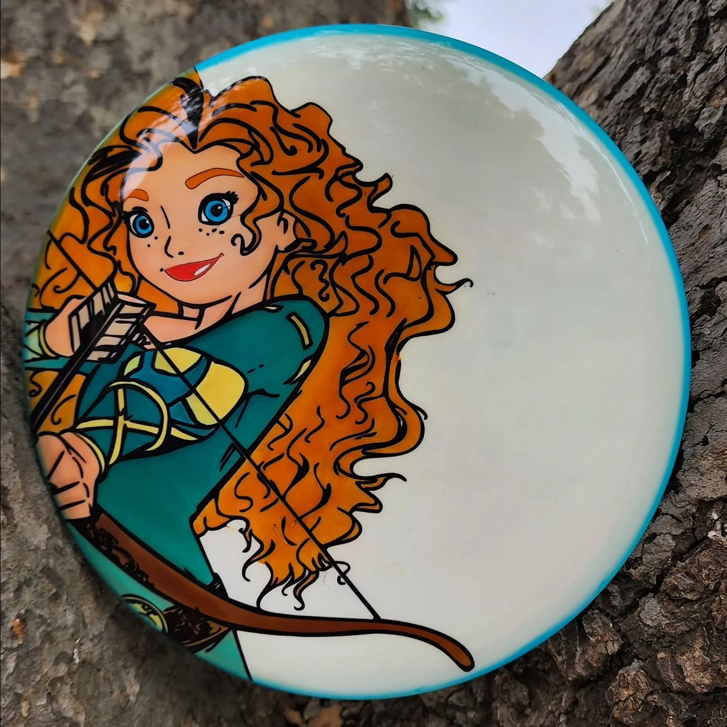 Don't sue me Disney ..... hope you love it as much as I do @discgolfpat

#latitude64 #brave #discgolfart #dyediscs #discgolf #discgolfdyes #stencildye #dyersguild #discgolfdyers #dyeddiscsflybetter #illjustleavethishere #lofidyes