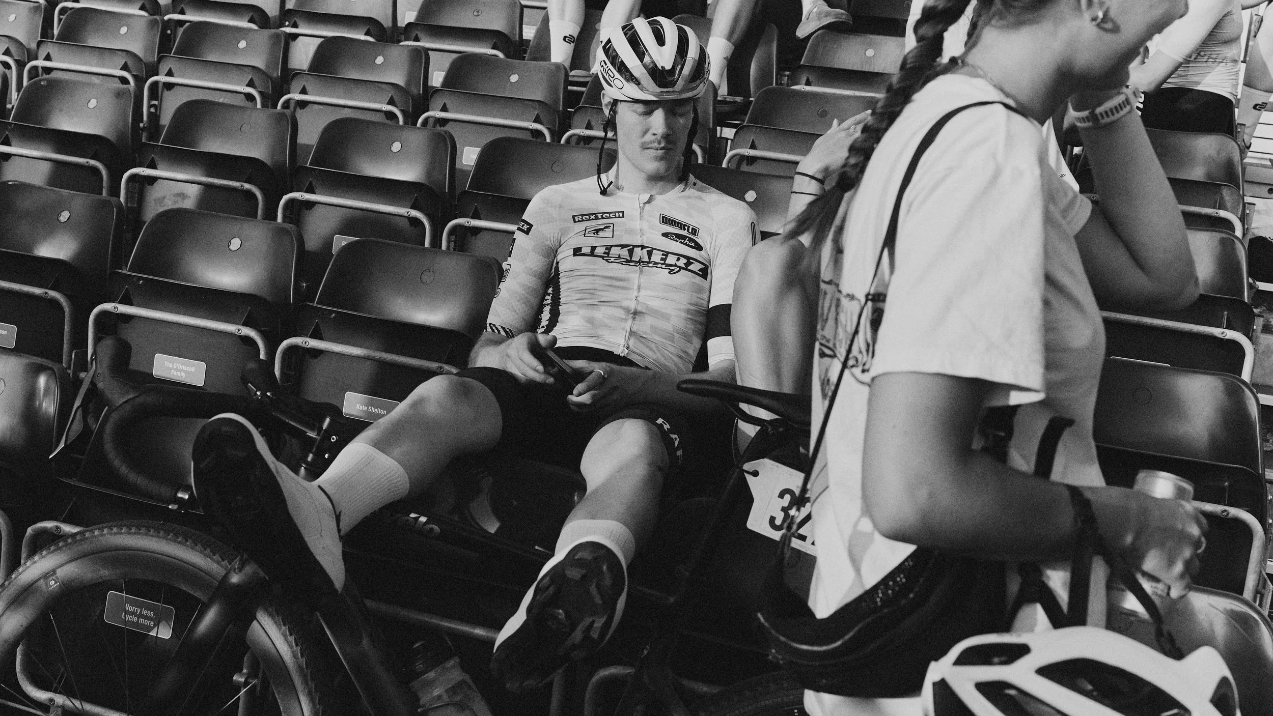 Rapha 01