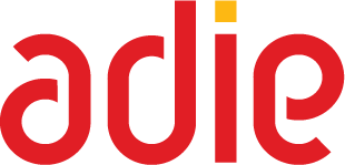 Logo rouge avec le mot 'adie' en minuscules, partie d'une marque ou d'une organisation.