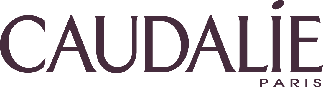 Logo de la marque Caudalie avec le texte 'Caudalie Paris' en lettres majuscules