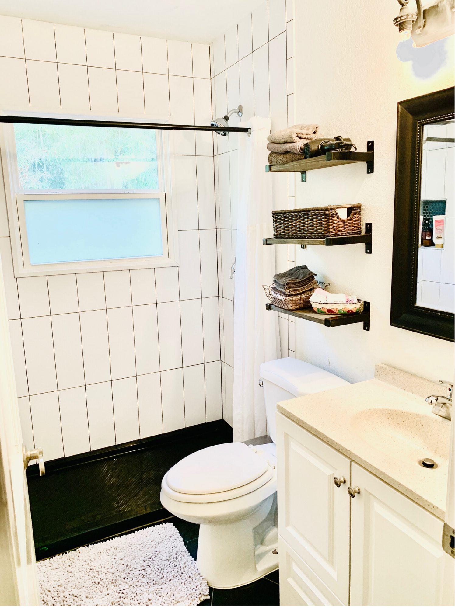 Steph bathroom 2.png