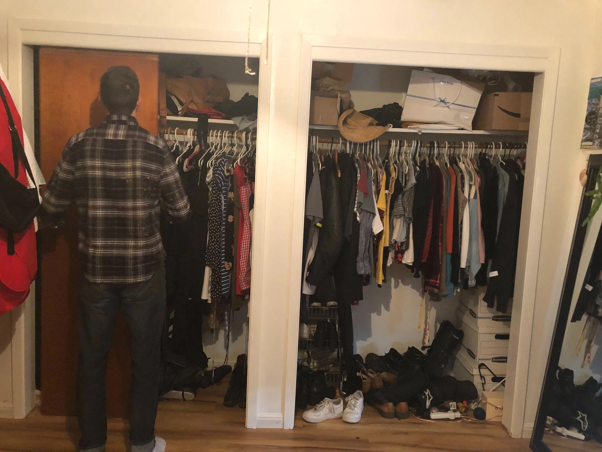 closet 1.jpg