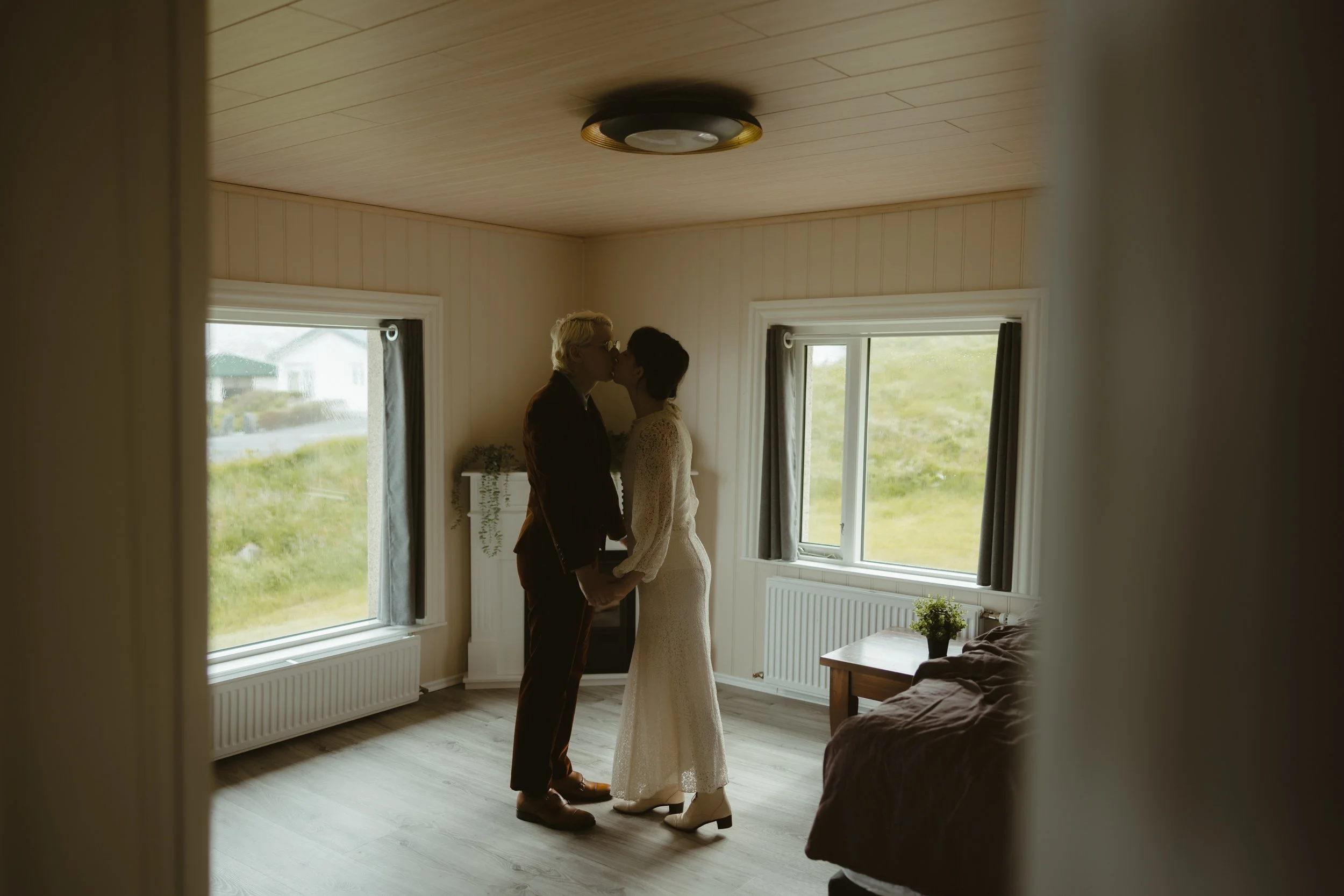 alison_emily_snæfellsnes_elopement_iceland (8 of 40).jpg