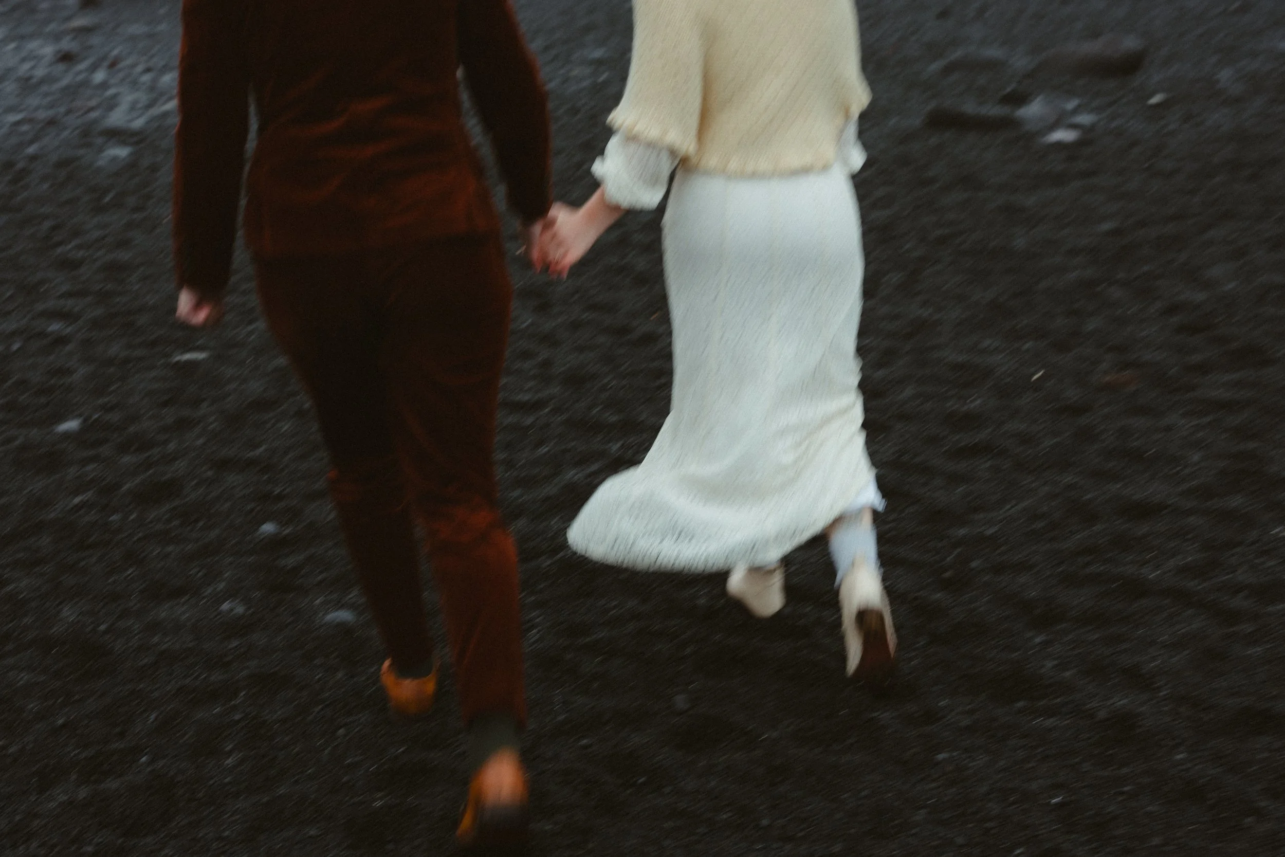 alison_emily_snæfellsnes_elopement_iceland (27 of 40).jpg
