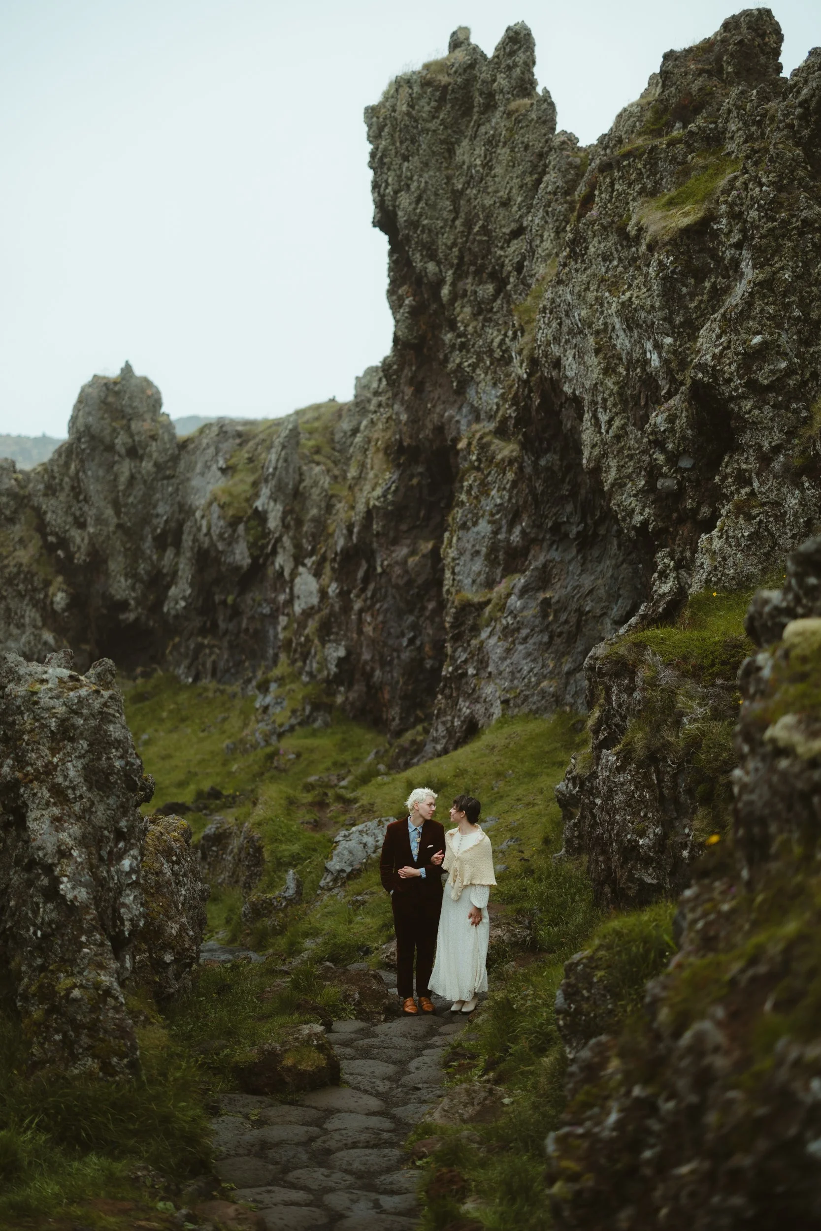 alison_emily_snæfellsnes_elopement_iceland (29 of 40).jpg