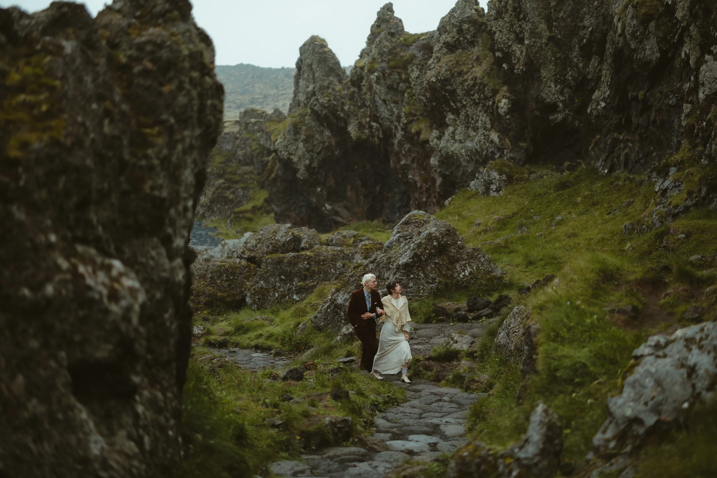 alison_emily_snæfellsnes_elopement_iceland (28 of 40).jpg