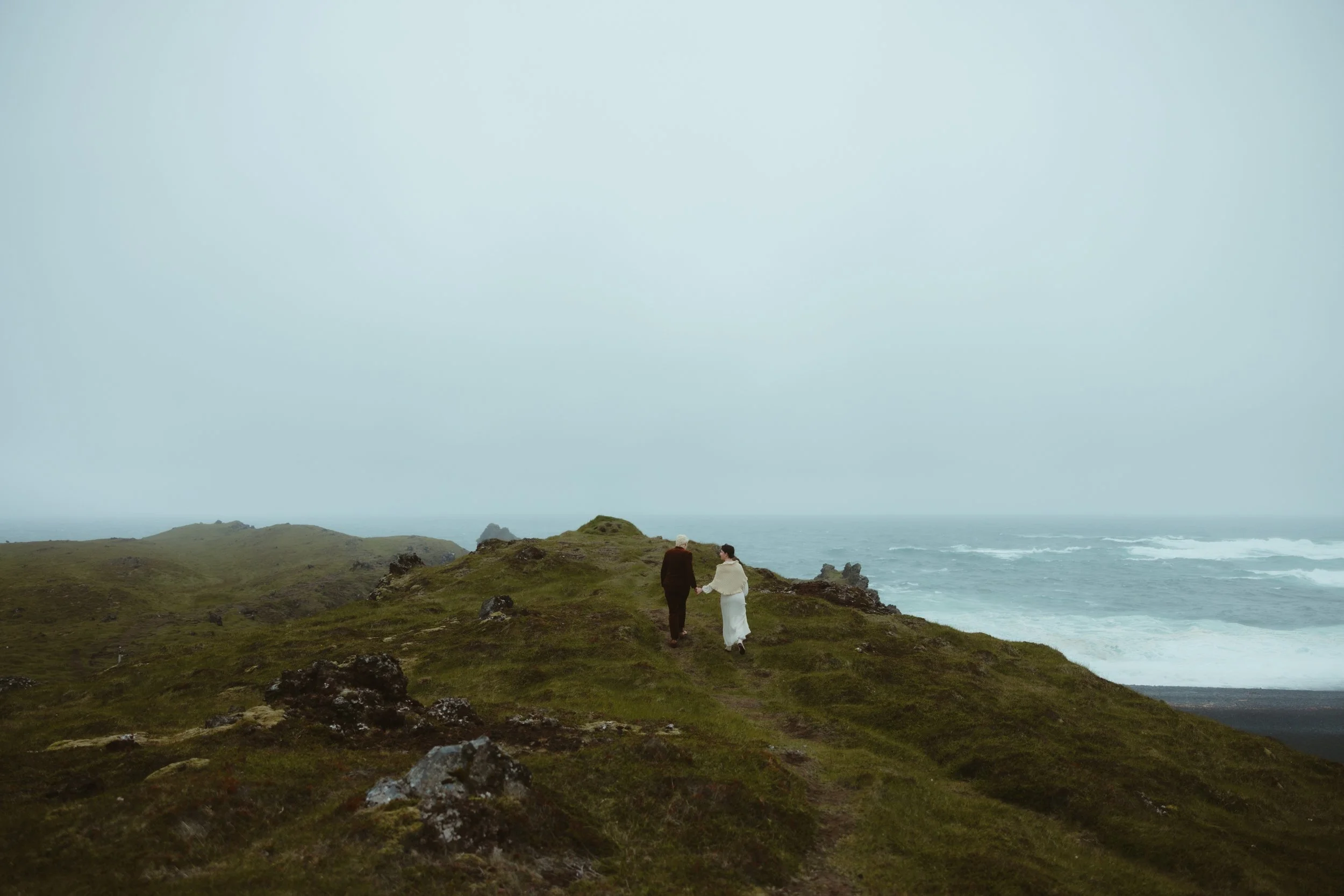 alison_emily_snæfellsnes_elopement_iceland (30 of 40).jpg