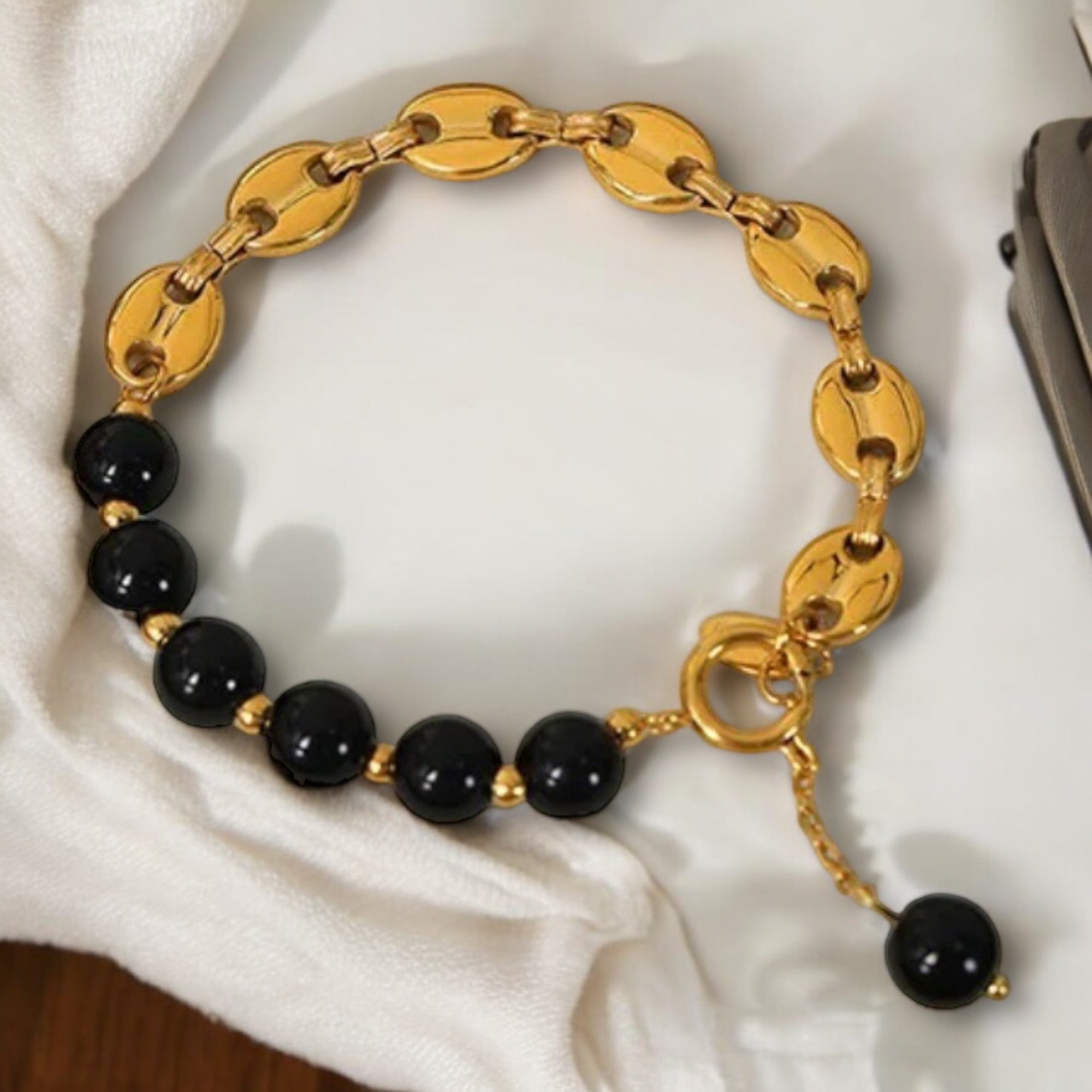 The Onyx Chain Bracelet