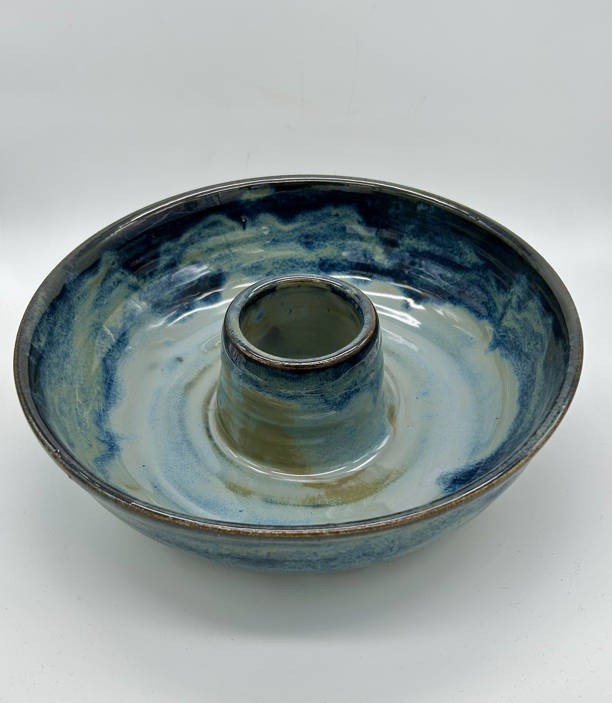 Tidal pool Bundt Pan