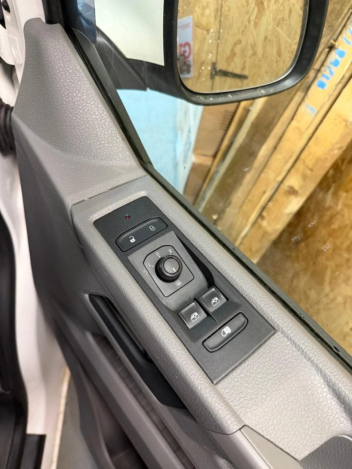 WhatsApp Image 2026-04-15 at 18.42.59x.jpeg