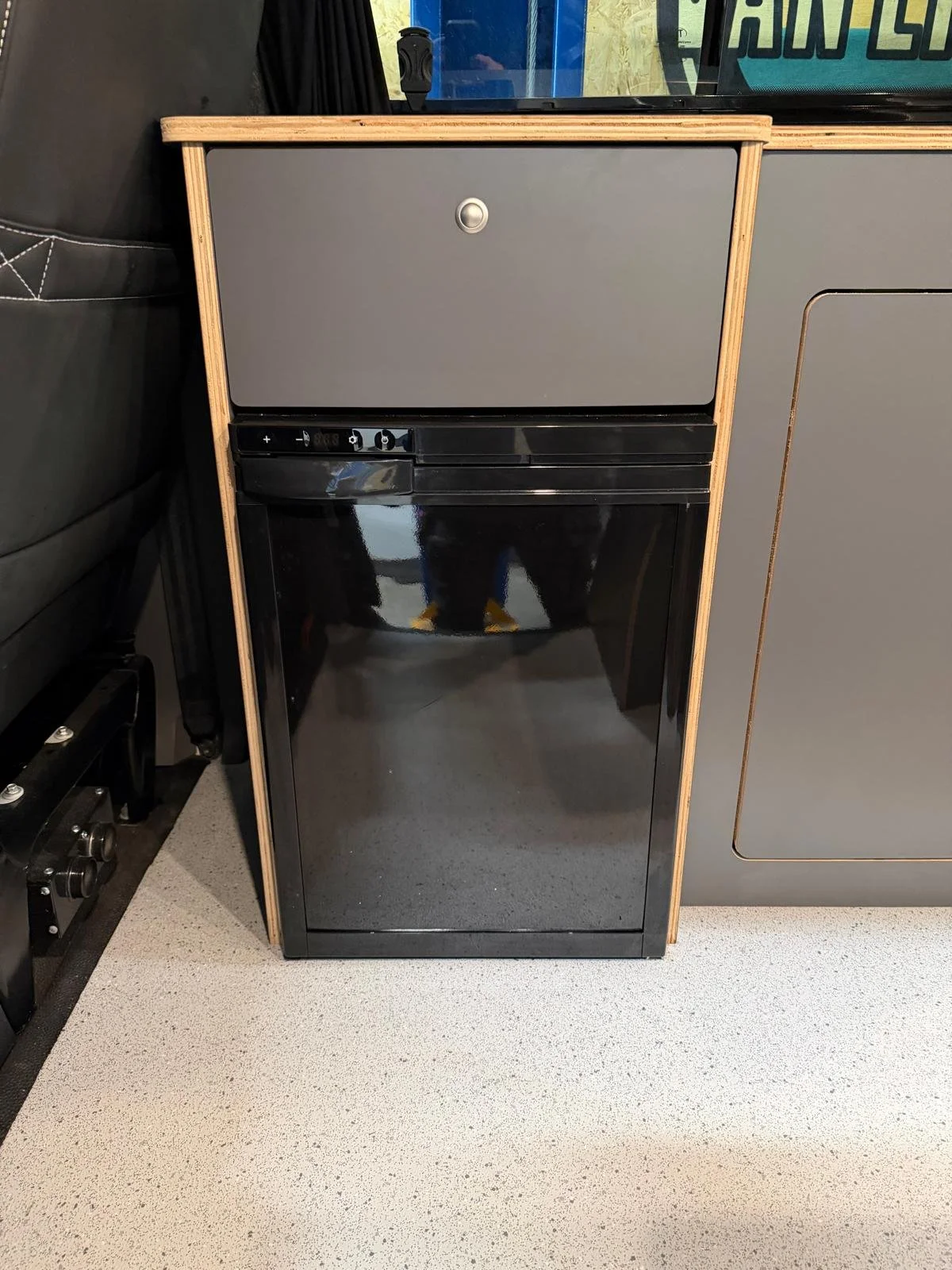 WhatsApp Image 2026-04-15 at 18.43.00lp.jpeg