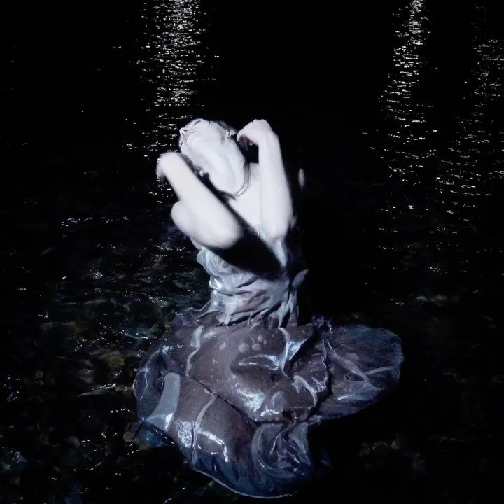 15.11.2024

| Kuvaus, editointi &amp; v&auml;rim&auml;&auml;rittely |

Ohjaus: Milka Salokangas

Tanssivideotuotanto upean @milka.salokangas kanssa! &lt;3