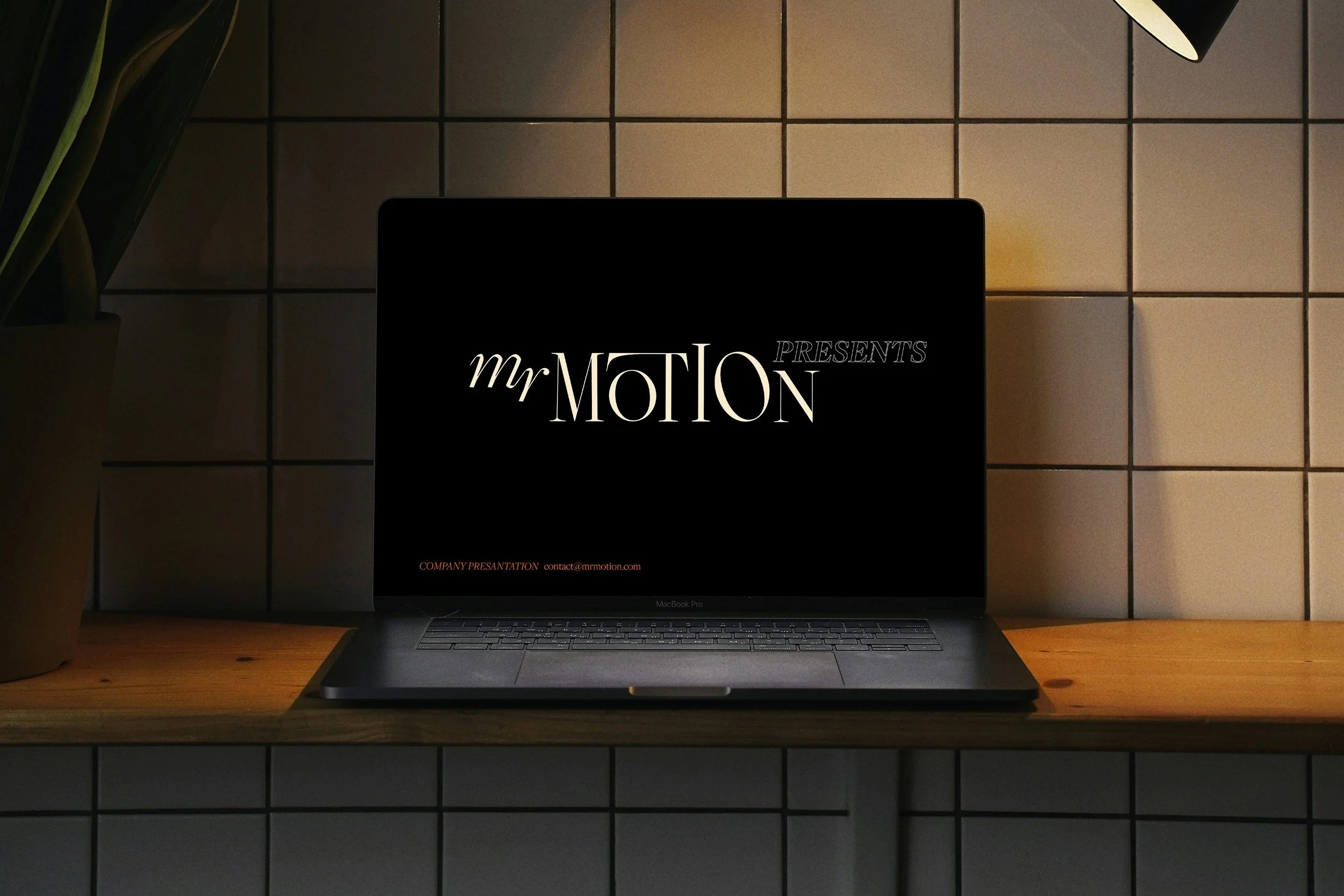 Mac_mrMOTION_mockUP.jpg