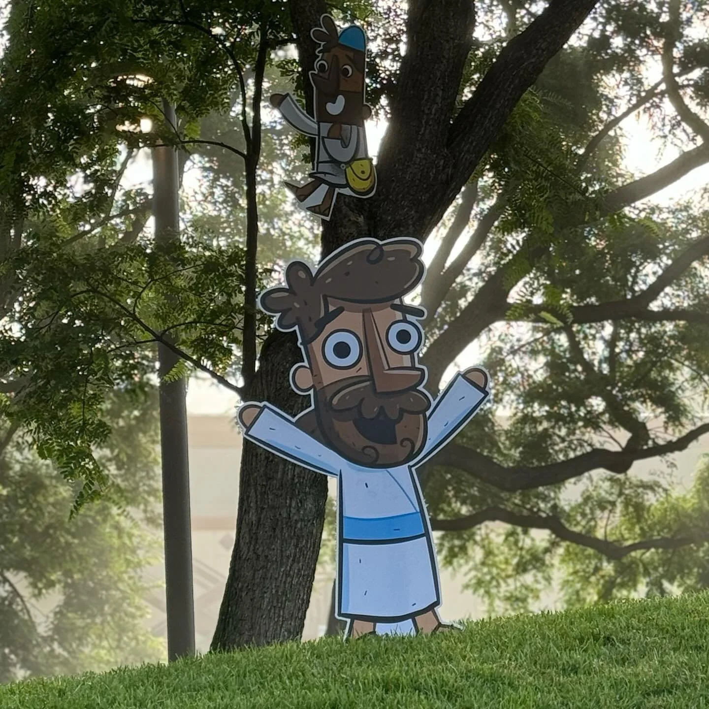 Happy Sunday. I'm thrilled to see these stand ups at @saddlebackchurch and enjoying a joyful Sunday with @saddleback_kids  #jesus #kidmin #kidministry #faith #jesus #jesussaves