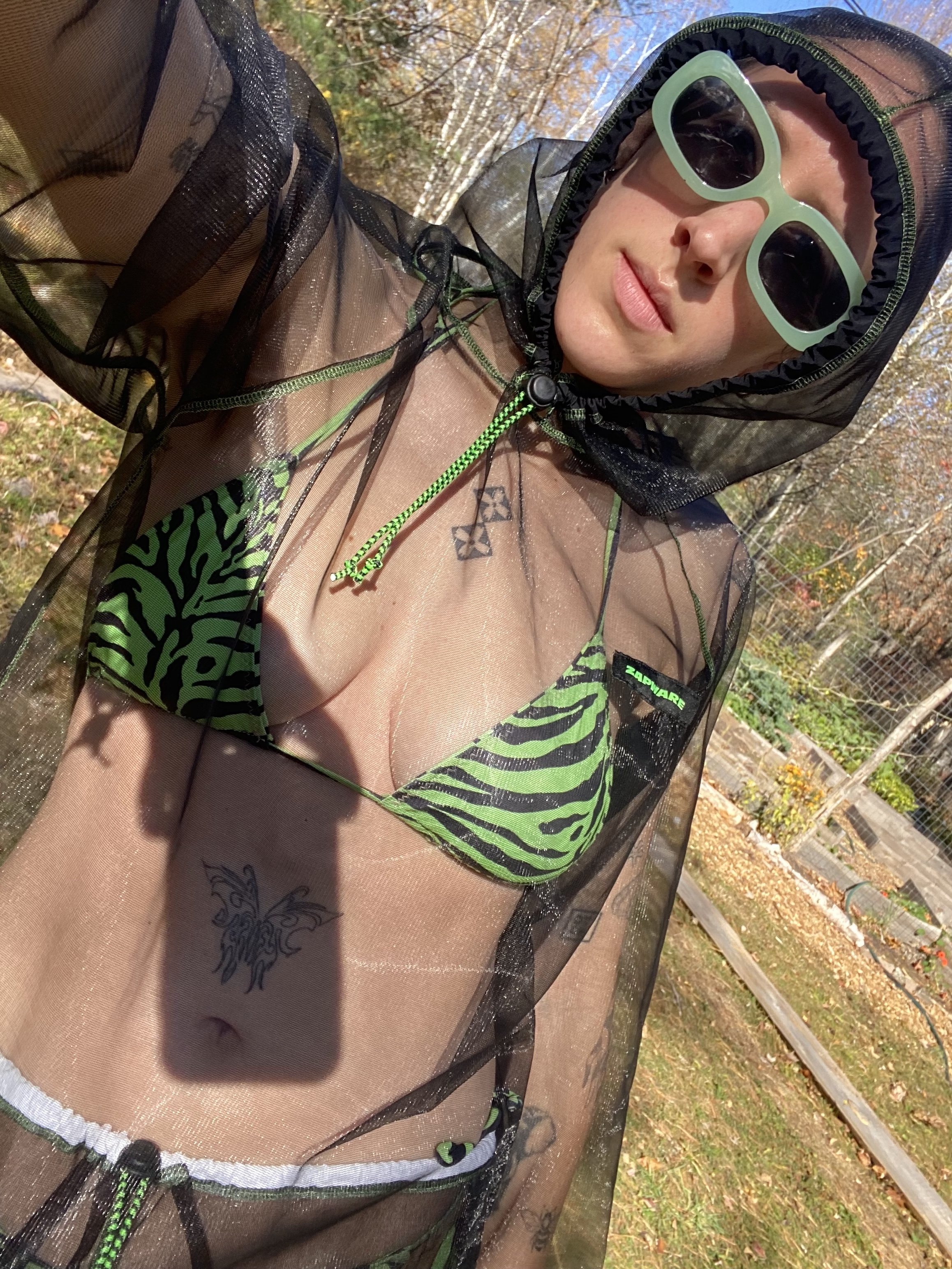 bug-protection-shirt-by-zapware-1.jpg