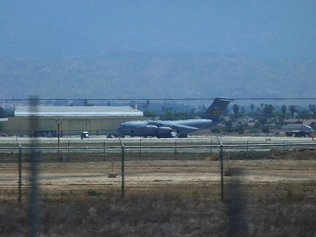 1.1343290034.bij-de-airbase.jpg