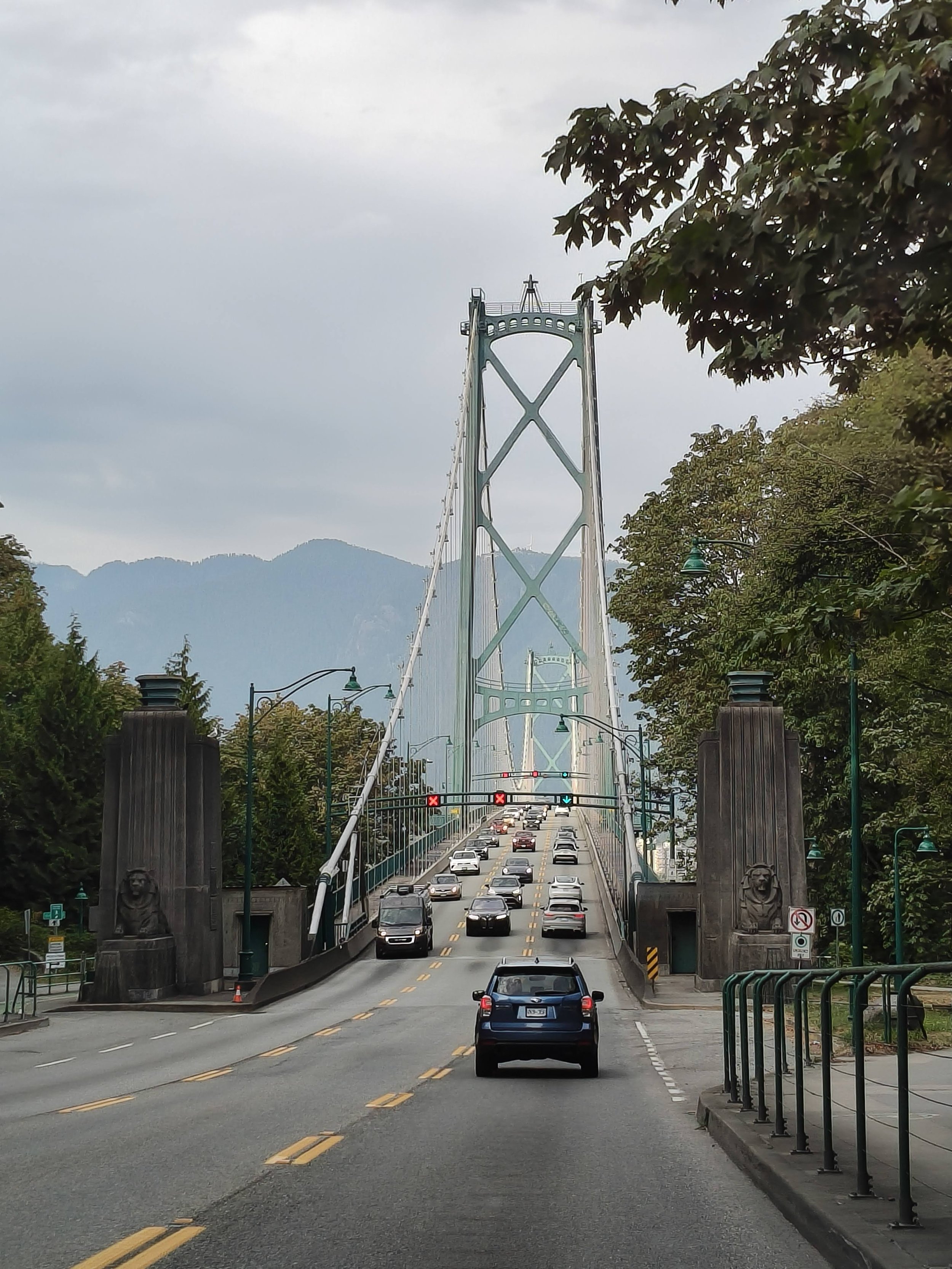  Lionsgate Bridge 