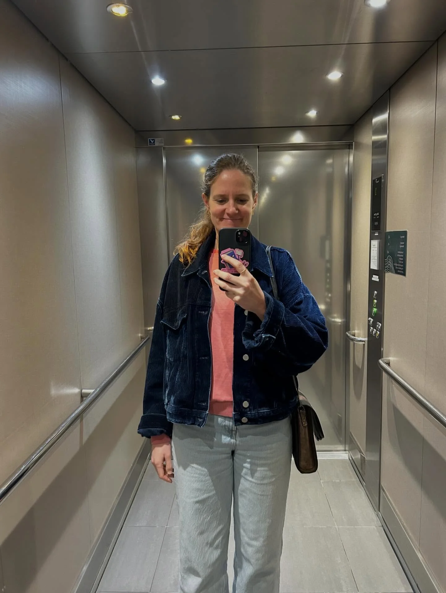 So long, eerste kwartaal! 👋🏻

Met professioneel een paar bijzonder fijne projecten om mijn tanden in te zetten:

✍🏻 nieuwe websiteteksten voor @hofvanbusleyden met extra focus op duidelijke taal en een nog betere gebruikerservaring
✍🏻 eindredacti