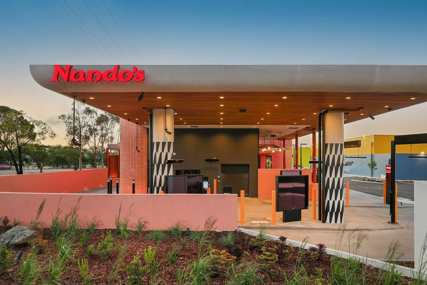 Nandos drive thru