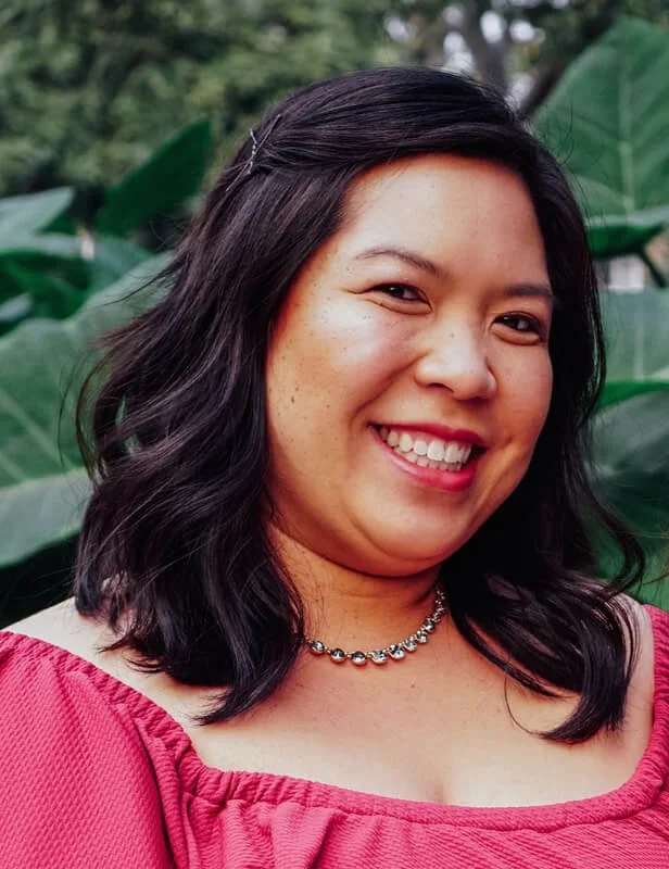 Sharon Lee Headshot.jpg