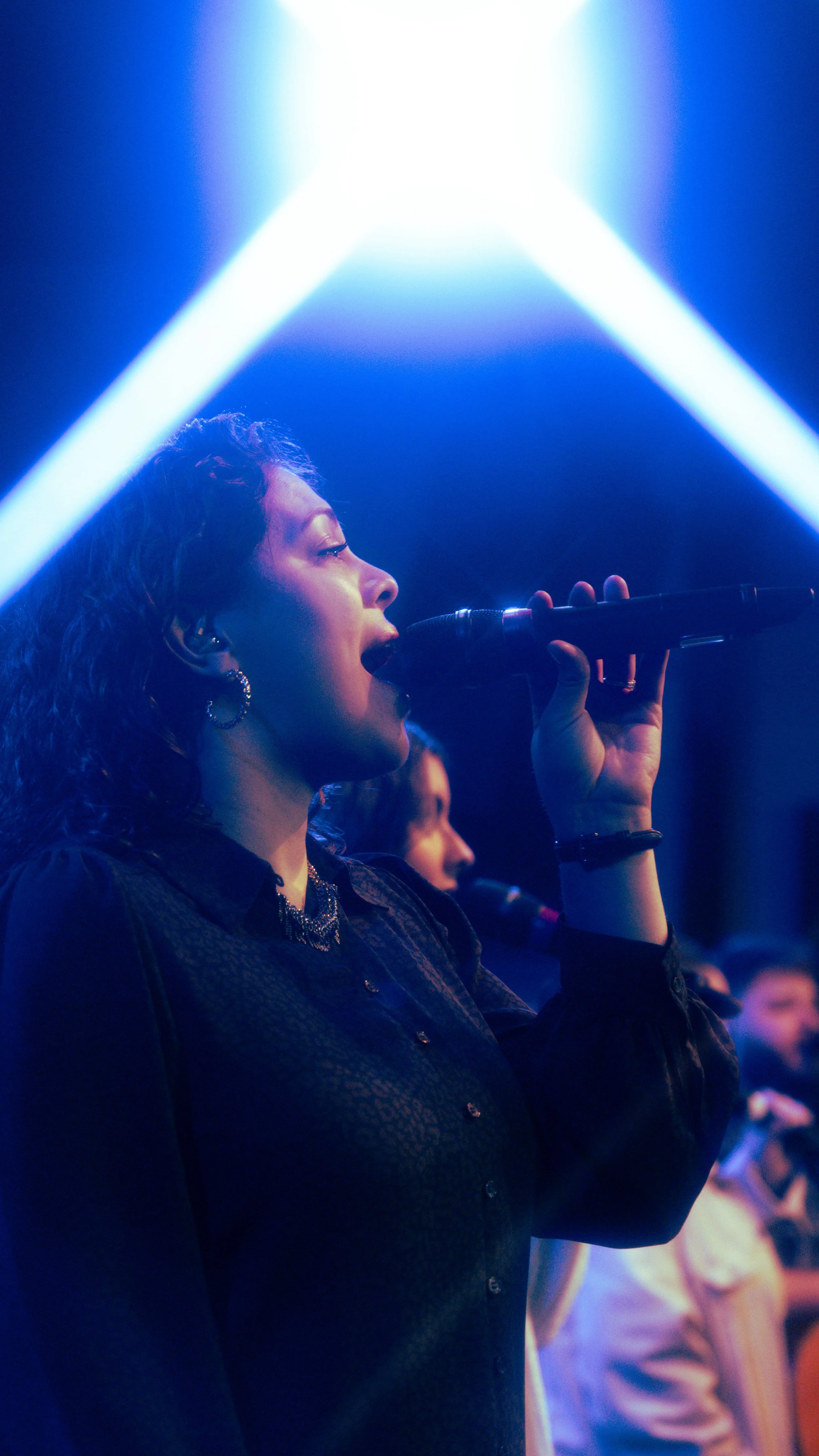 CORINNE SINGING_2.jpeg