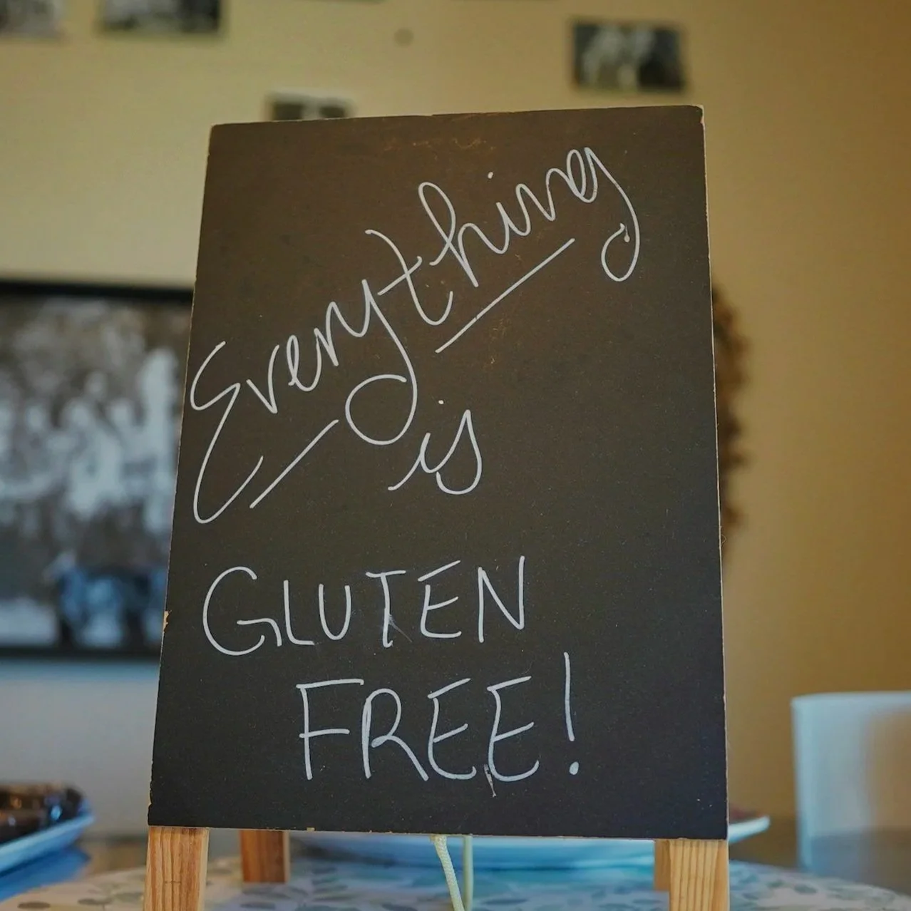 sign saying everything is gluten free for the artisan larder gluten free coeliac holistic edit products i love