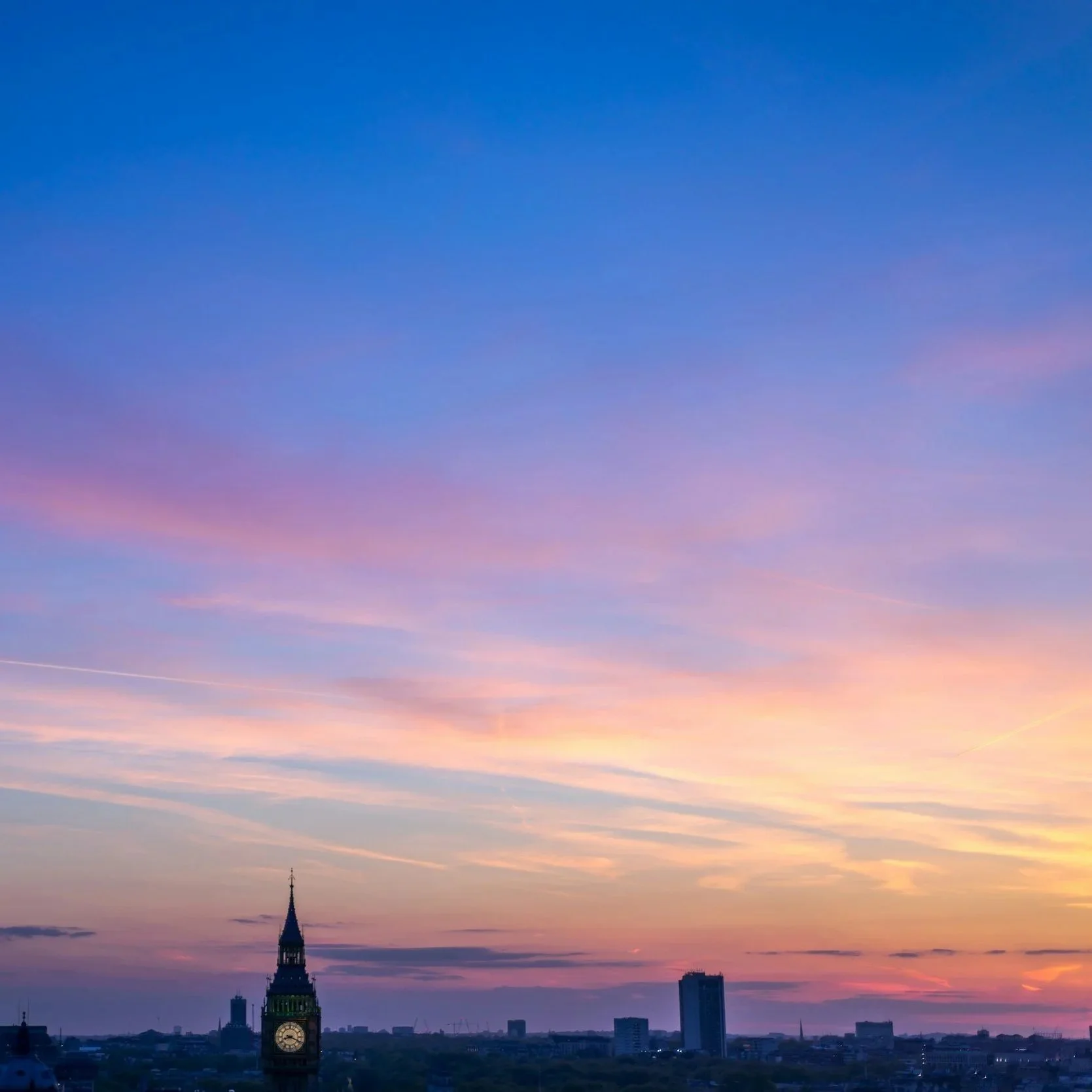 Picture of Twilight Sky symbolsing Rhythm Pillar of Holistic Health Artistry Practice