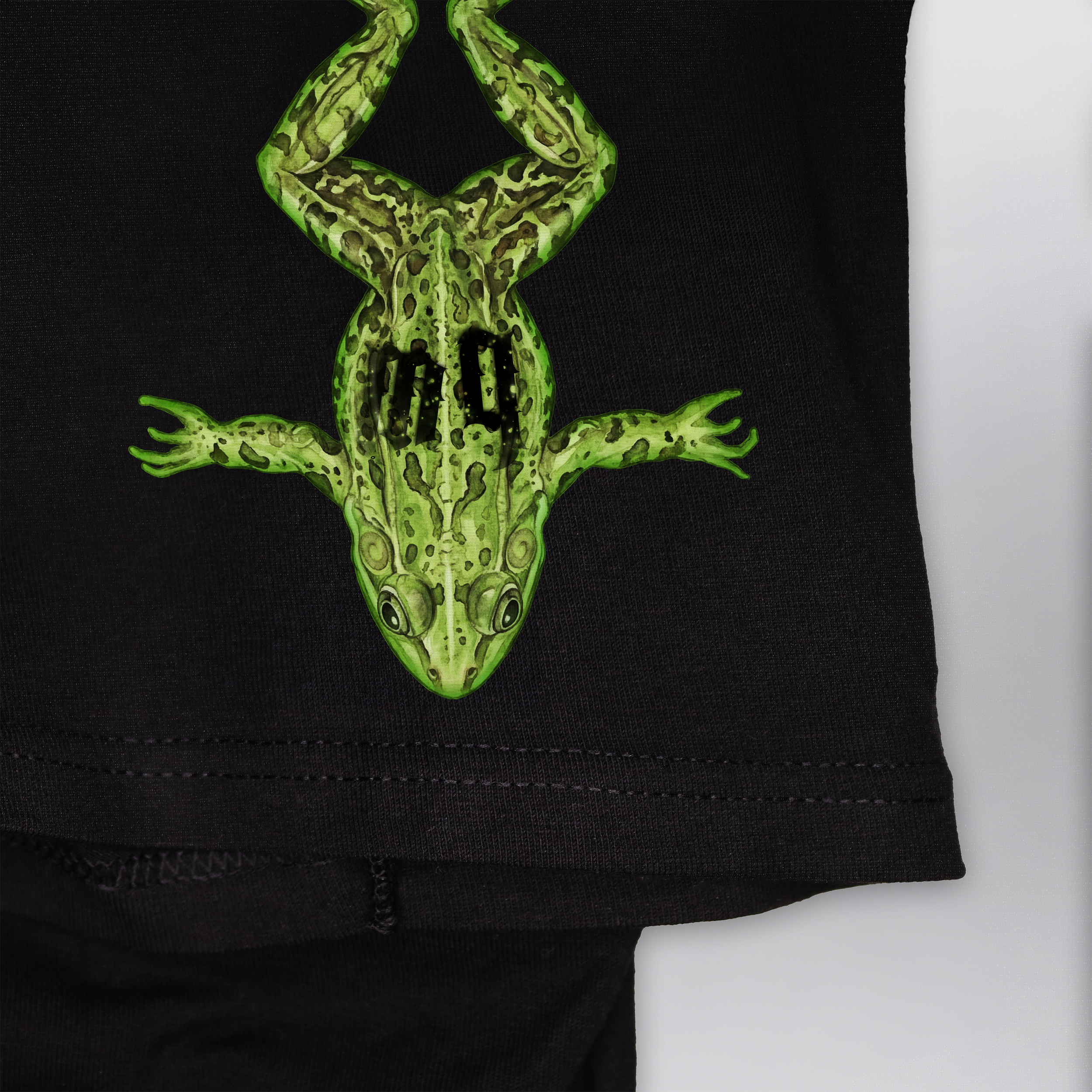 Left Sleeve.png