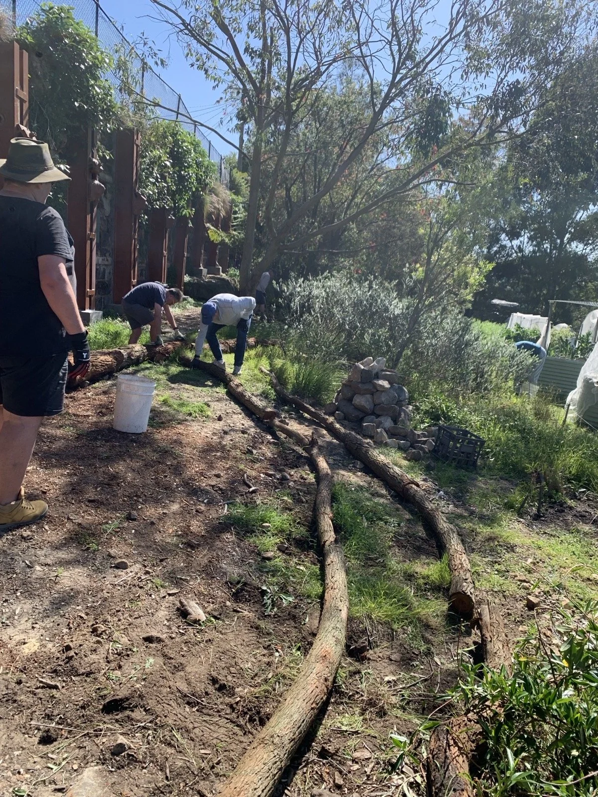 native g workers2.JPG