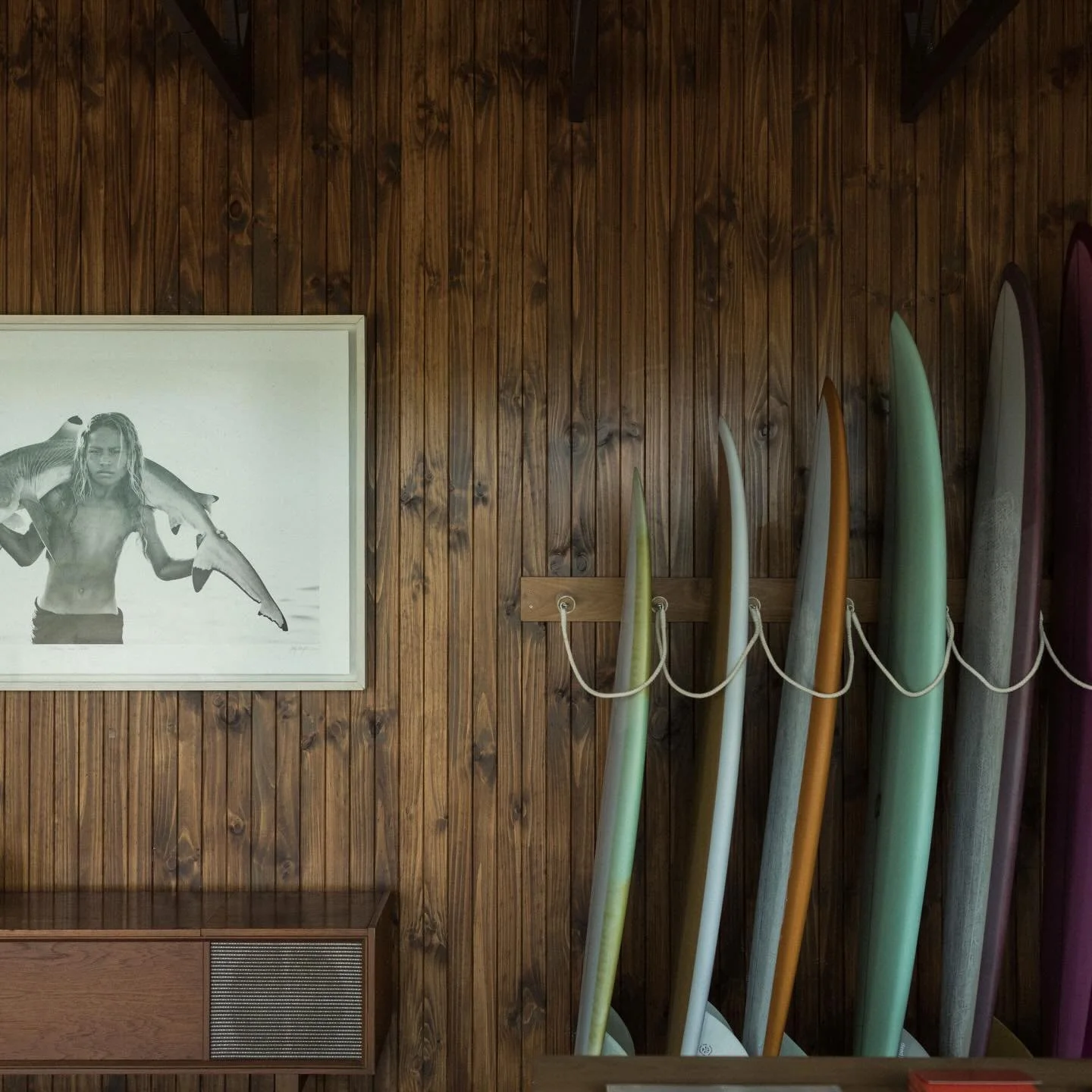 &lsquo;Simplicity of the 1970&rsquo;s&rsquo; @seaseahotel new to @accom.com_ 
.
.
Images courtesy of @seaseahotel 
.
.
.
#australia 
#newsouthwalesaustralia 
#crescenthead 
#seaseahotel 
#accomstays