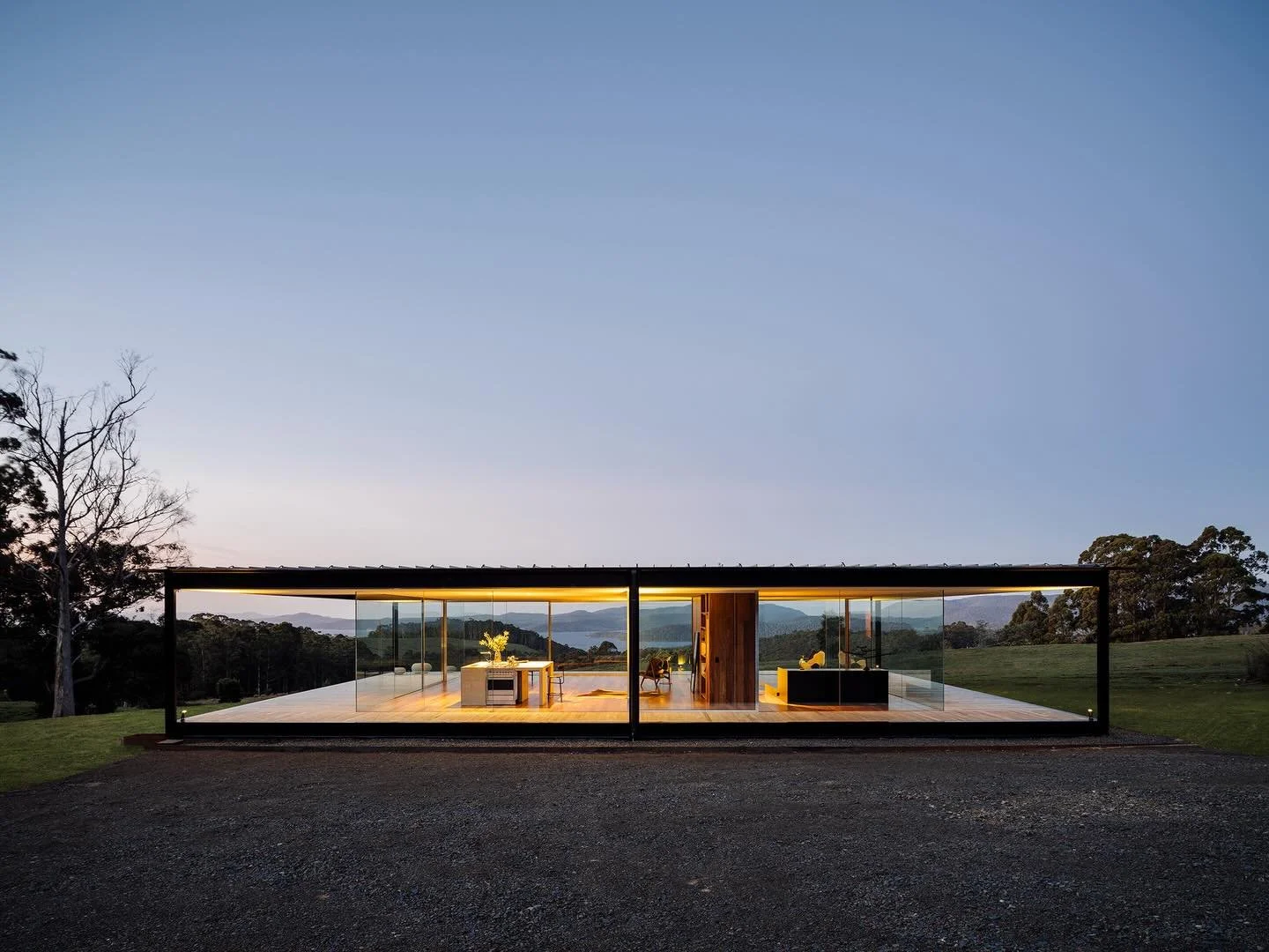 &lsquo;Simply Stunning&rsquo; @triptych_tasmania the Glass House new to @accom.com_ 
.
.
Images courtesy of @triptych_tasmania 
.
.
.
#australia 
#tasmania 
#koonya
#triptychtasmania 
#accomstays