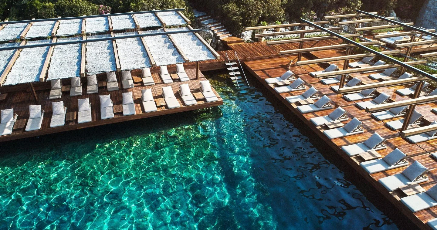 Turkey's coast is criminally underrated and this picture perfect spot is as relaxing as it looks... ⁠
⁠
📍 T&uuml;rkb&uuml;k&uuml;, Bodrum, Turkey⁠
.⁠
.⁠
.⁠
Image courtesy of @macakizihotel⁠