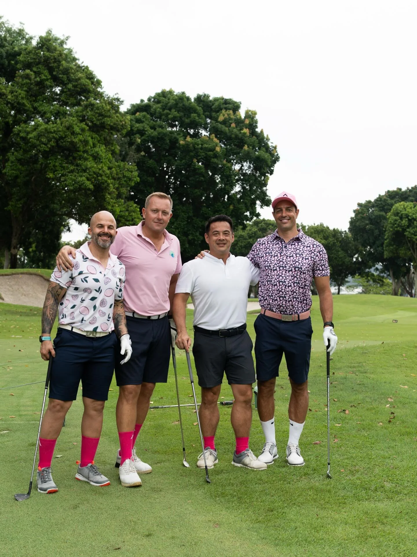 A few of our SLEBS teams looking fresh on the course ⛳️
 Now the real question&hellip; who do you think was best dressed?
 Drop your vote in the comments 👇

#PeakGymSG #SLEBS #GolfEventSG #PeakCommunity #TeamPeak #BestDressed #GolfStyle #SingaporeEv