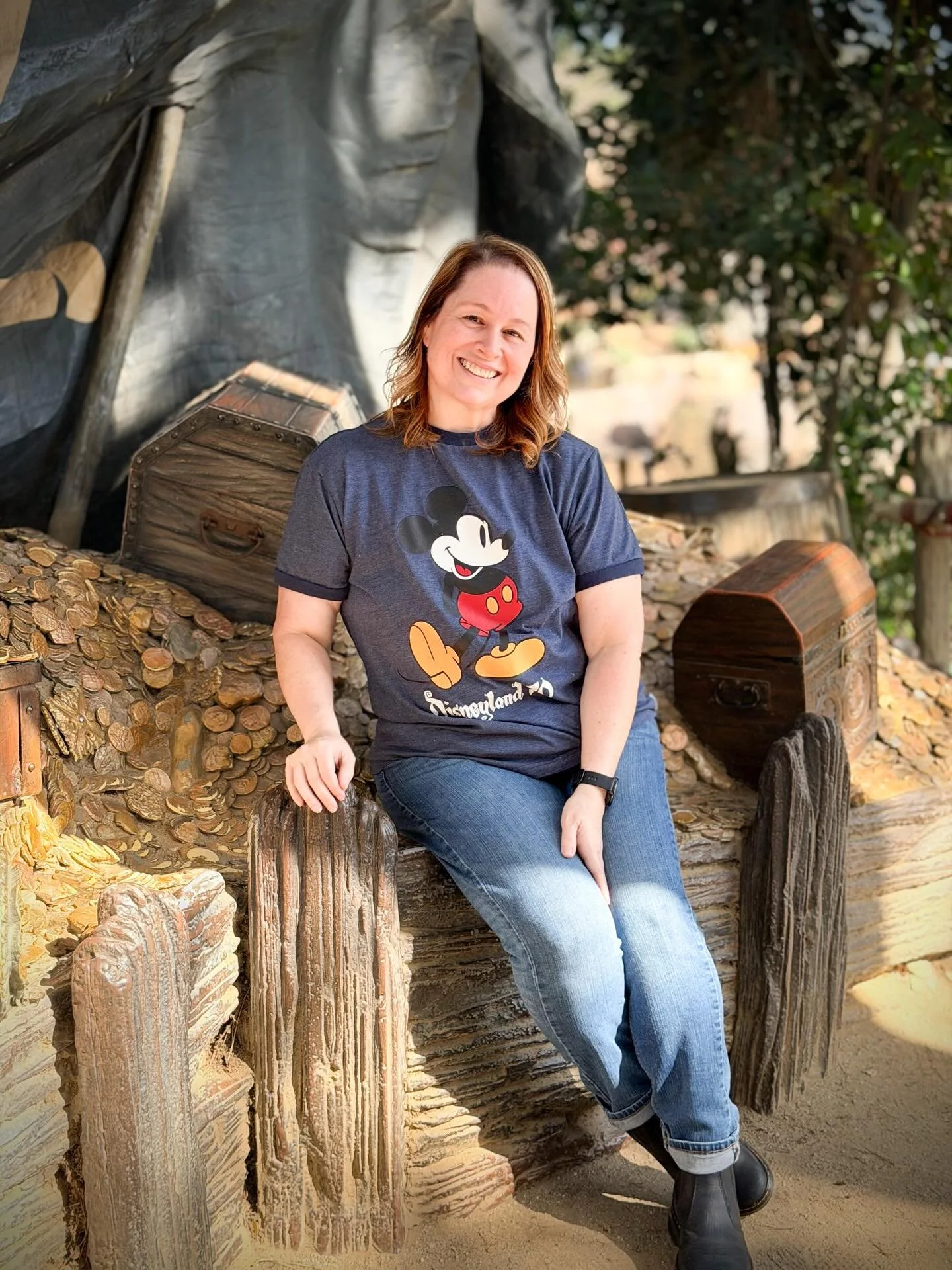 New photos!  Thanks to @smilecrewmedia 

I needed some new photos for my website and portfolio.  Bobby @bobbywithasmile was so great to work with and made me feel so comfortable.  We went all around Disneyland and Downtown Disney capturing video and 