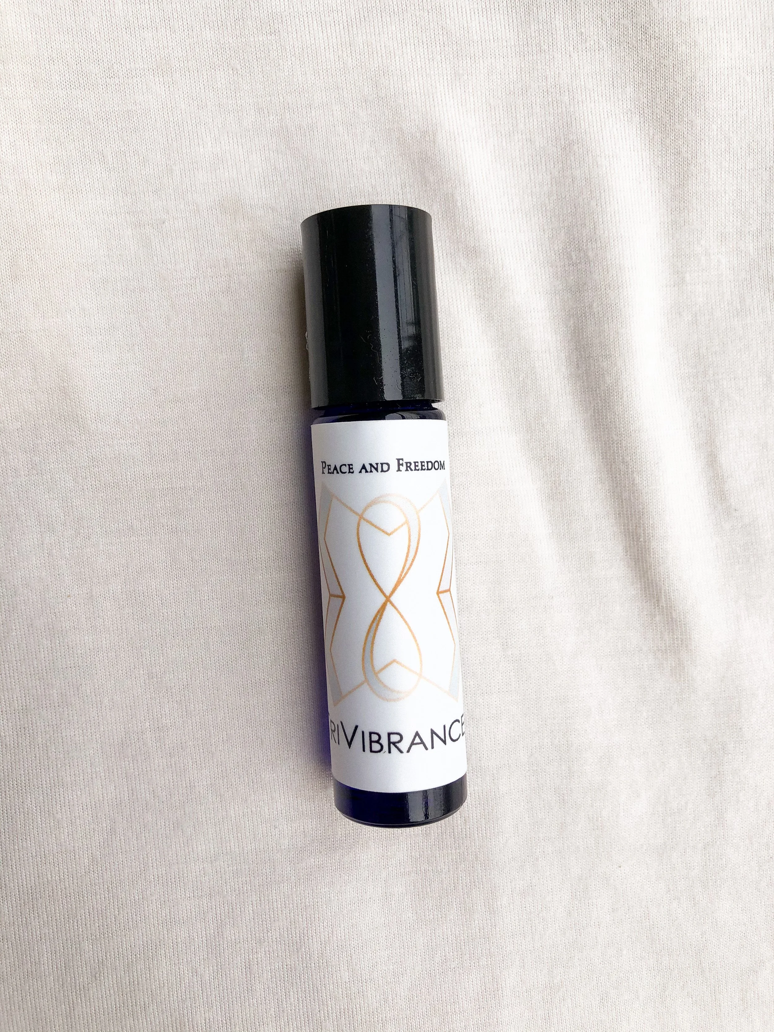 Peace-and-Freedom-anxiety-essential-oil-canada.jpg (Copy)