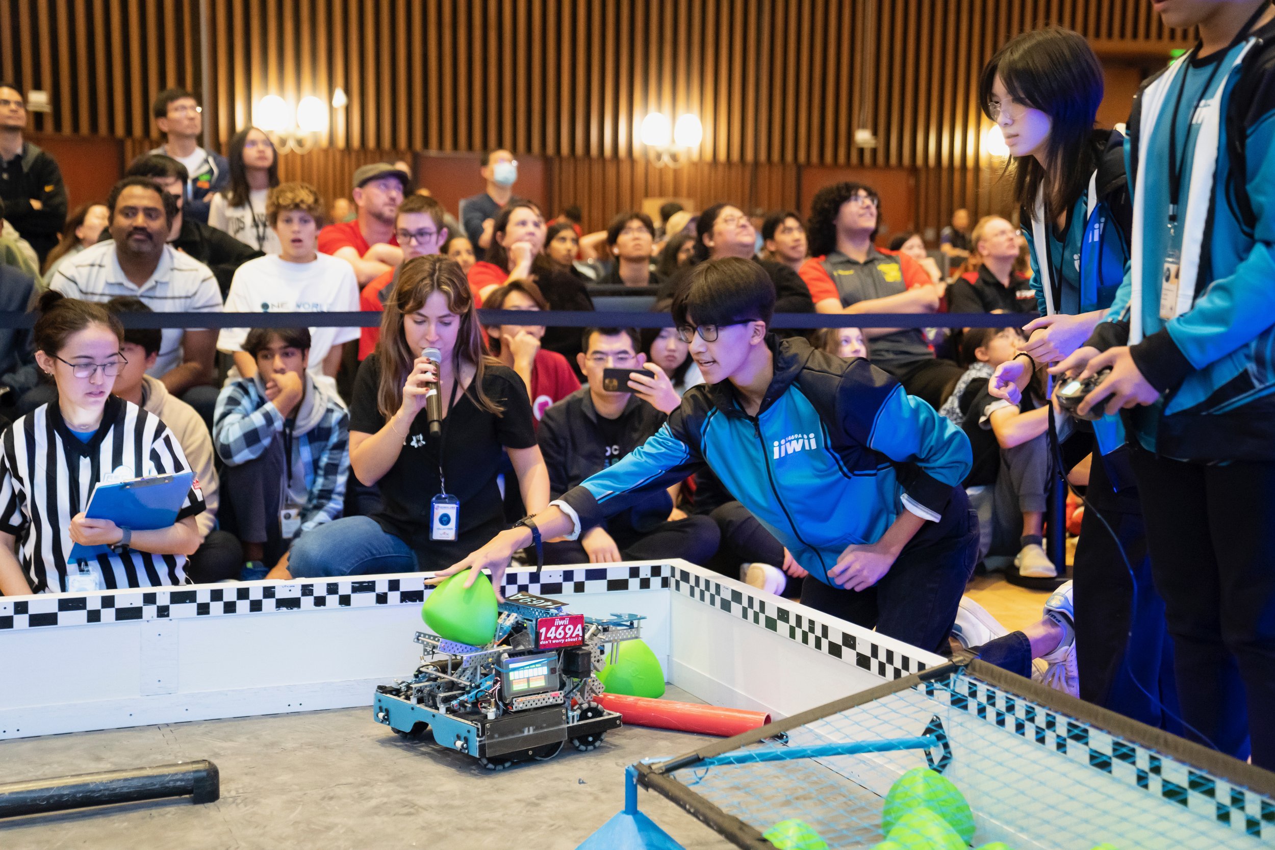20231121_VEXRobotics_AVL_0490.jpeg