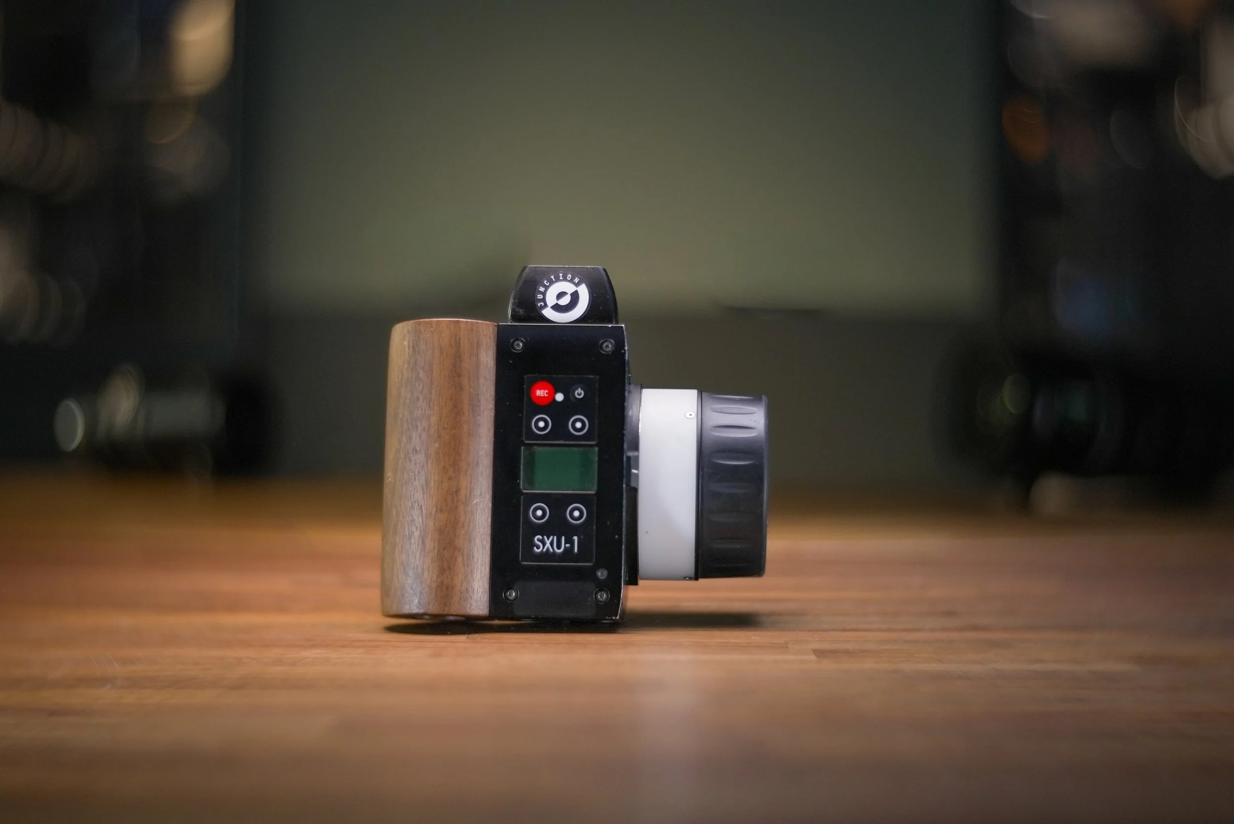 ARRI SXU-1 Single-Axis Wireless Lens Controller