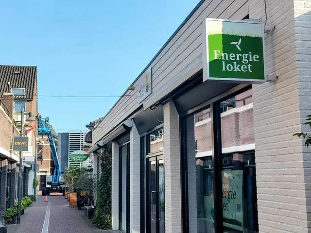 Energieloket Borne winkel gevel