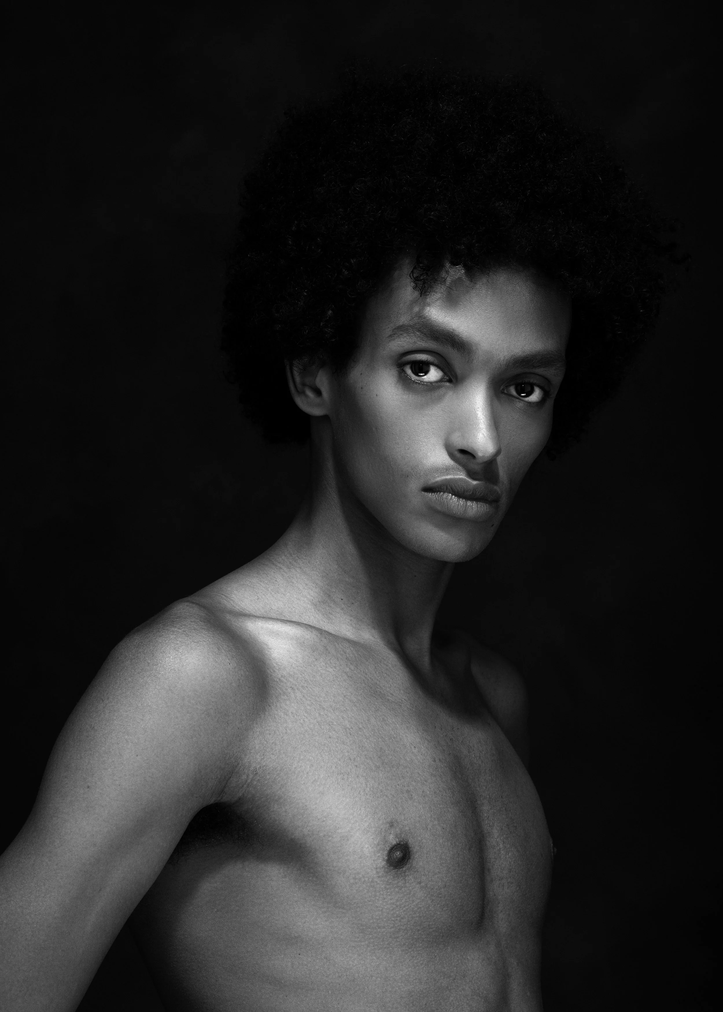 NALANI_JULIEN_X_JOSH_REA_Shot_1_B&WSep 28 2025.jpg