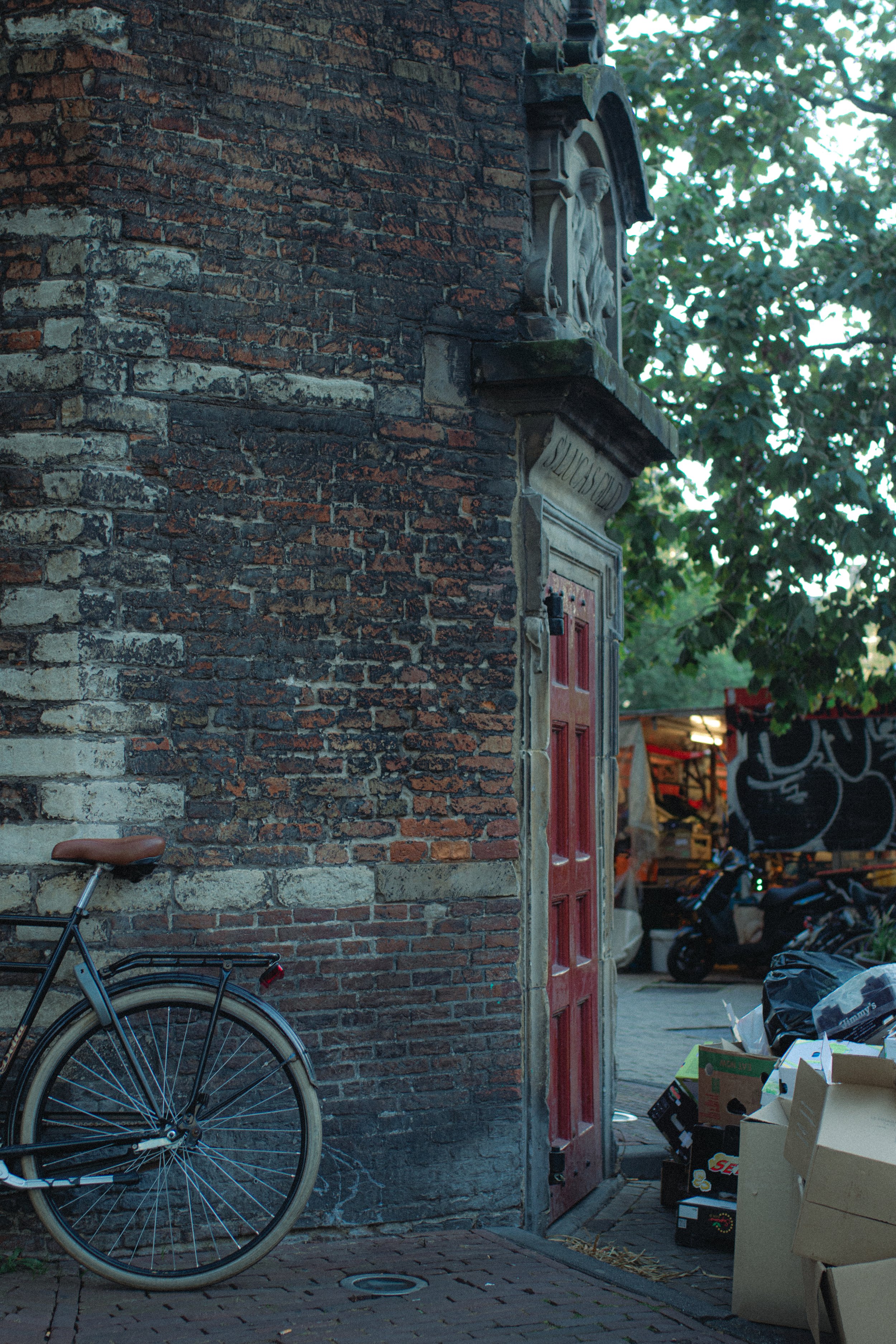 Amsterdam puerta roja-1.jpg