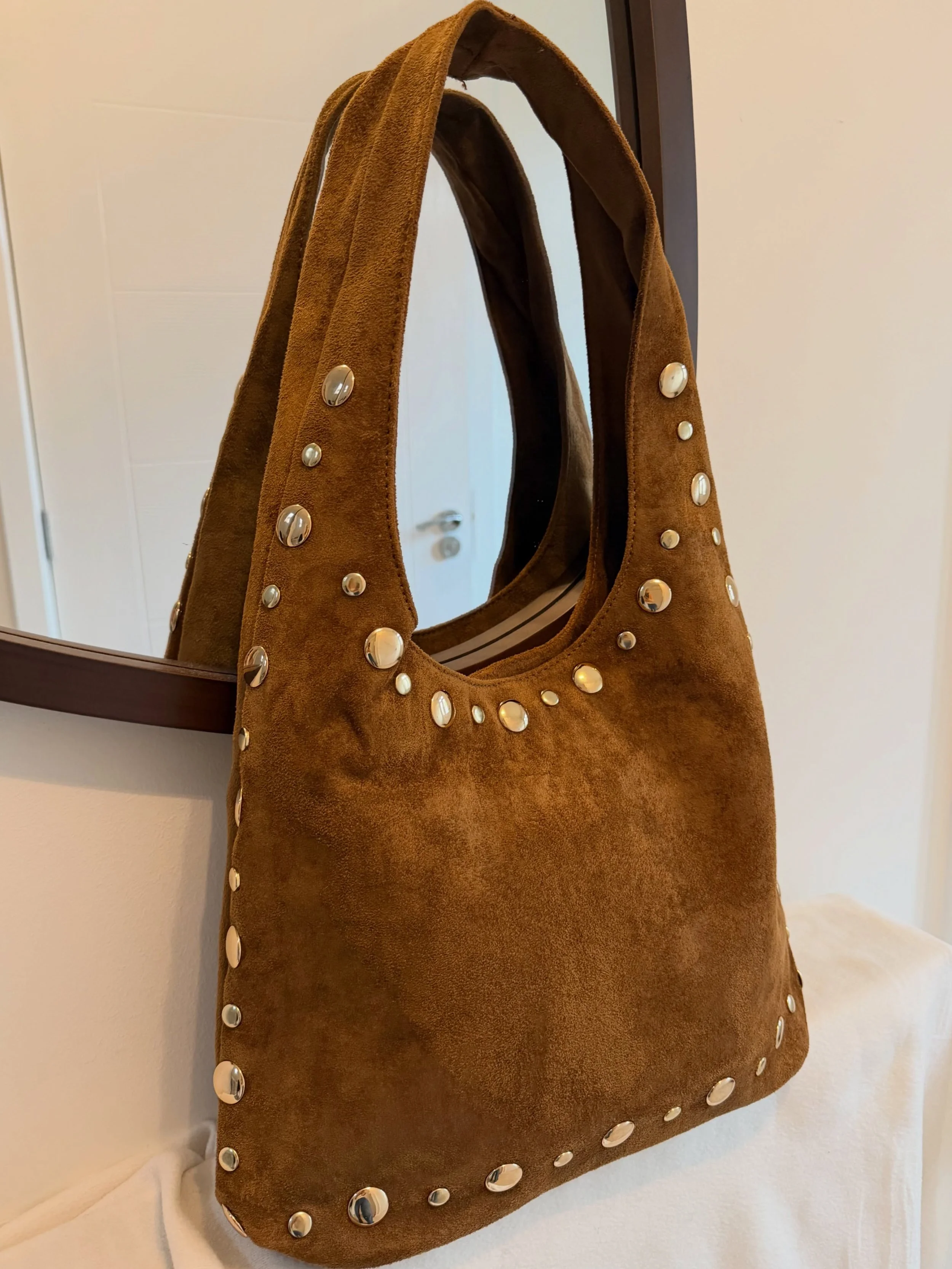 the AW bag drop 👜
meet Sloane &amp; Estelle. from everyday to going out-out ⭐️
available online now!