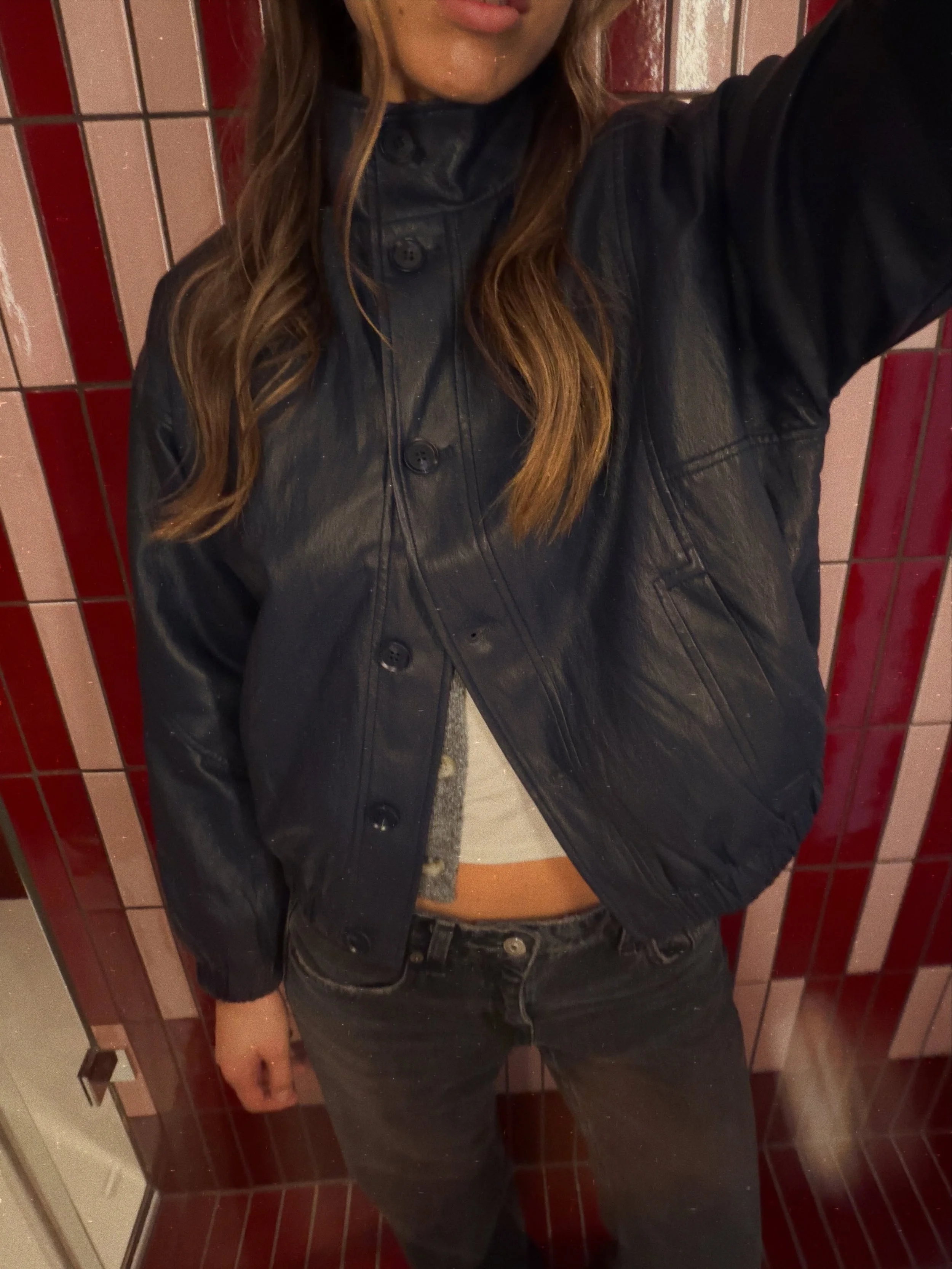 our perfect Sunday in LDN ⭐
featuring our new Sylvie Jacket because obviously I had to take her out for the day!! 

available to shop online now 👜