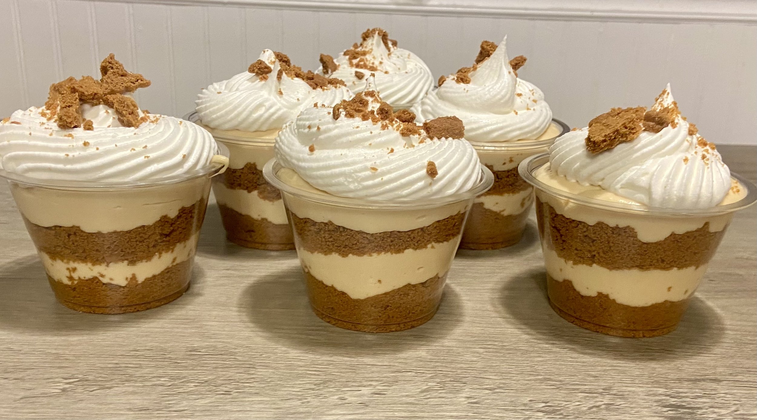 Cake & Pie dessert cups 8oz