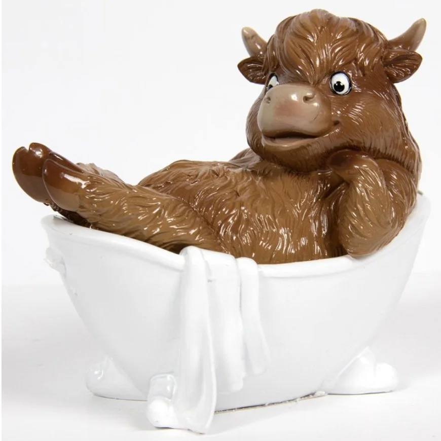 Highland Coo Bathtime