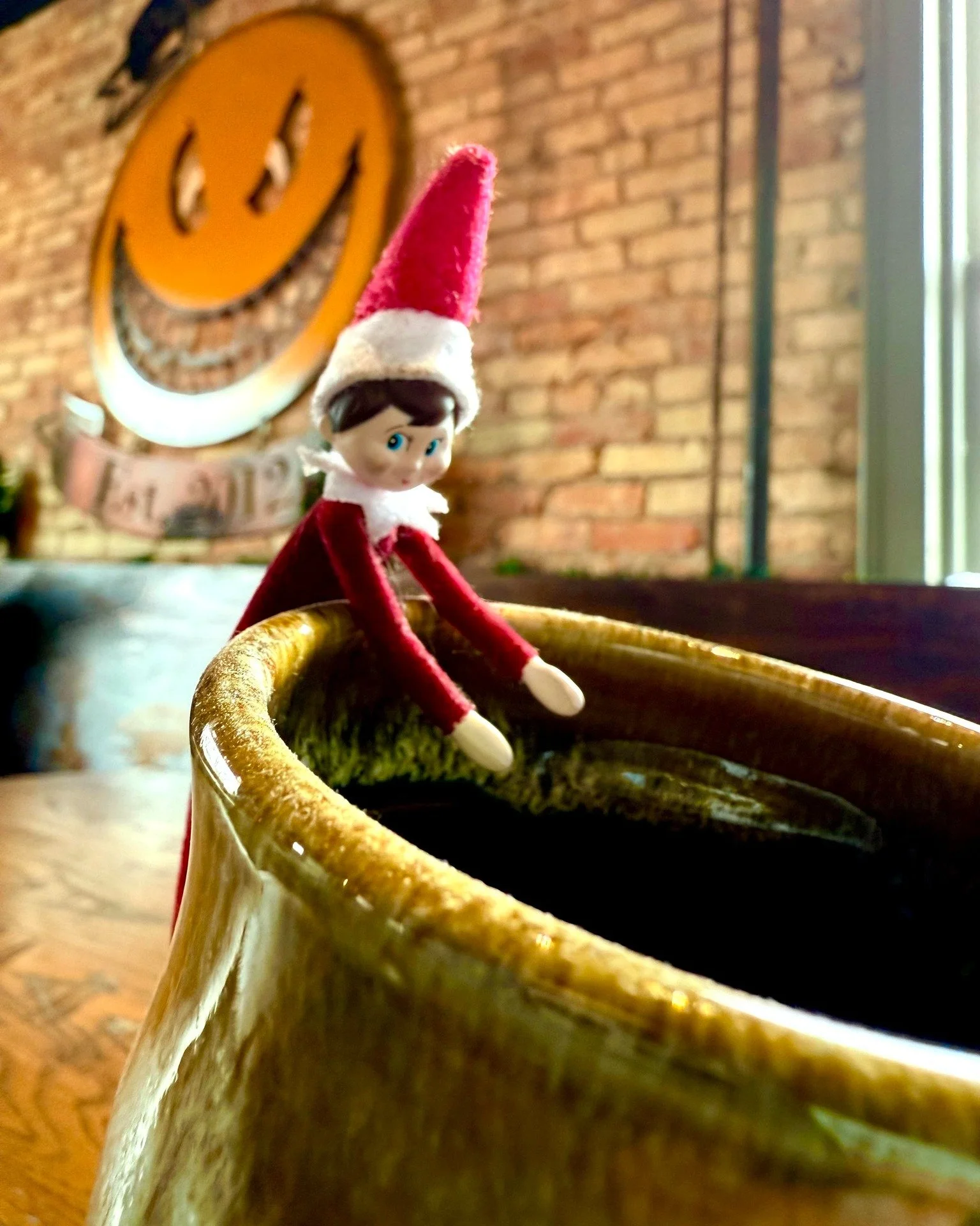 Christmas is over, and your elf needs a drink 😅 Good thing we're open for normal business today from noon-11pm! Come cure your holiday hangover with us this weekend.

Check out our menu by clicking our link-tree (in bio)

Cheers!